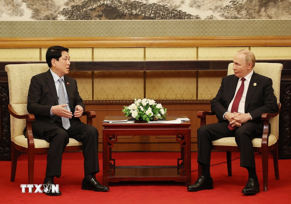 Chủ tịch nước Lương Cường hội kiến Tổng thống Nga Putin- Ảnh 2. Chủ tịch nước Lương Cường hội kiến Tổng thống Nga Putin- Ảnh 2.
