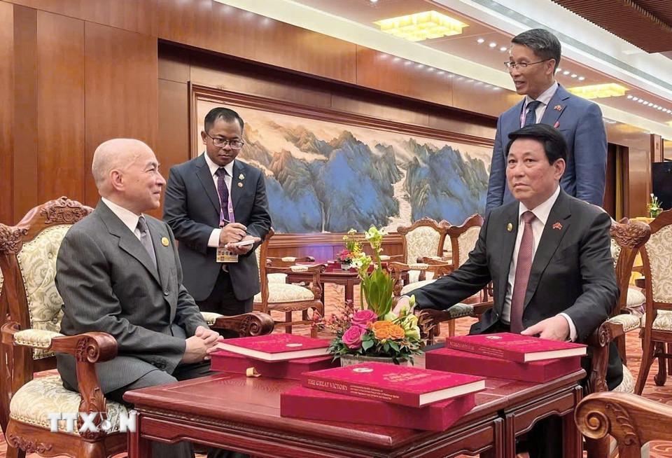 Chủ tịch nước Lương Cường gặp gỡ lãnh đạo nhiều nước tại Trung Quốc- Ảnh 1.