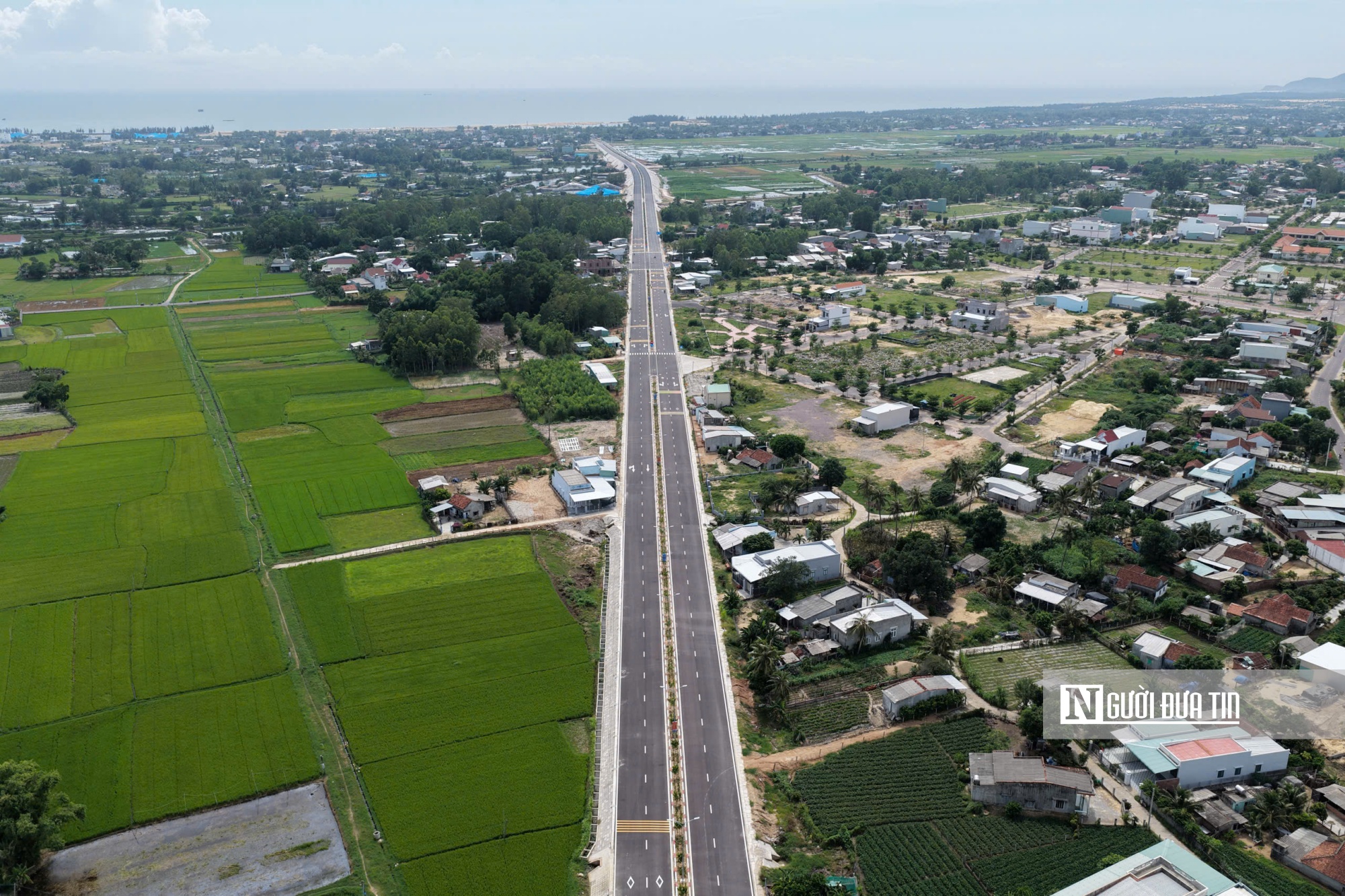 Gia Lai khánh thành 2 tuyến giao thông trọng điểm trước thềm Đại hội Đảng bộ tỉnh- Ảnh 10.