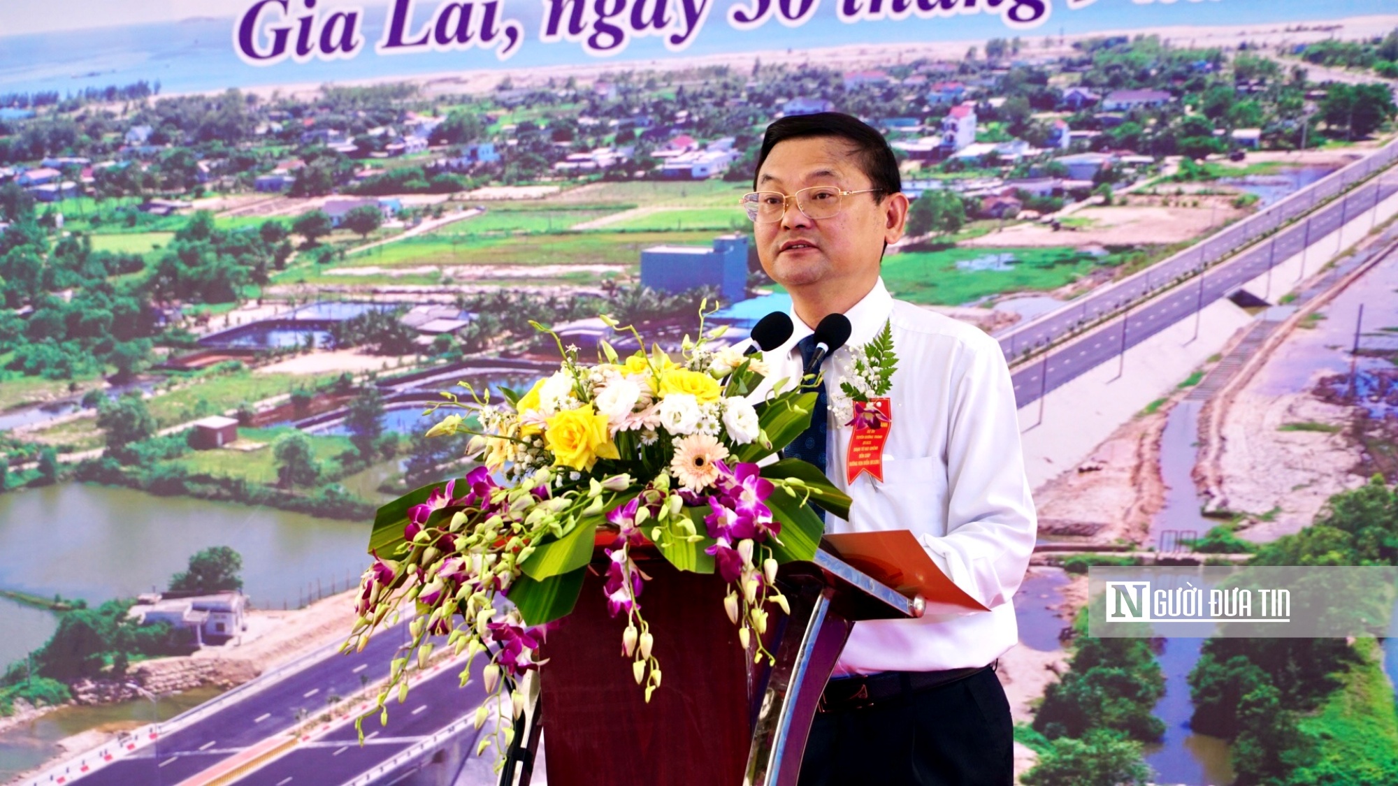 Gia Lai khánh thành 2 tuyến giao thông trọng điểm trước thềm Đại hội Đảng bộ tỉnh- Ảnh 11.