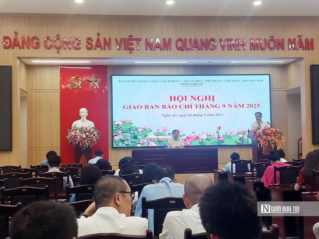 Nghệ An “vượt bão”, kinh tế duy trì đà tăng trưởng- Ảnh 1. Nghệ An “vượt bão”, kinh tế duy trì đà tăng trưởng- Ảnh 1.