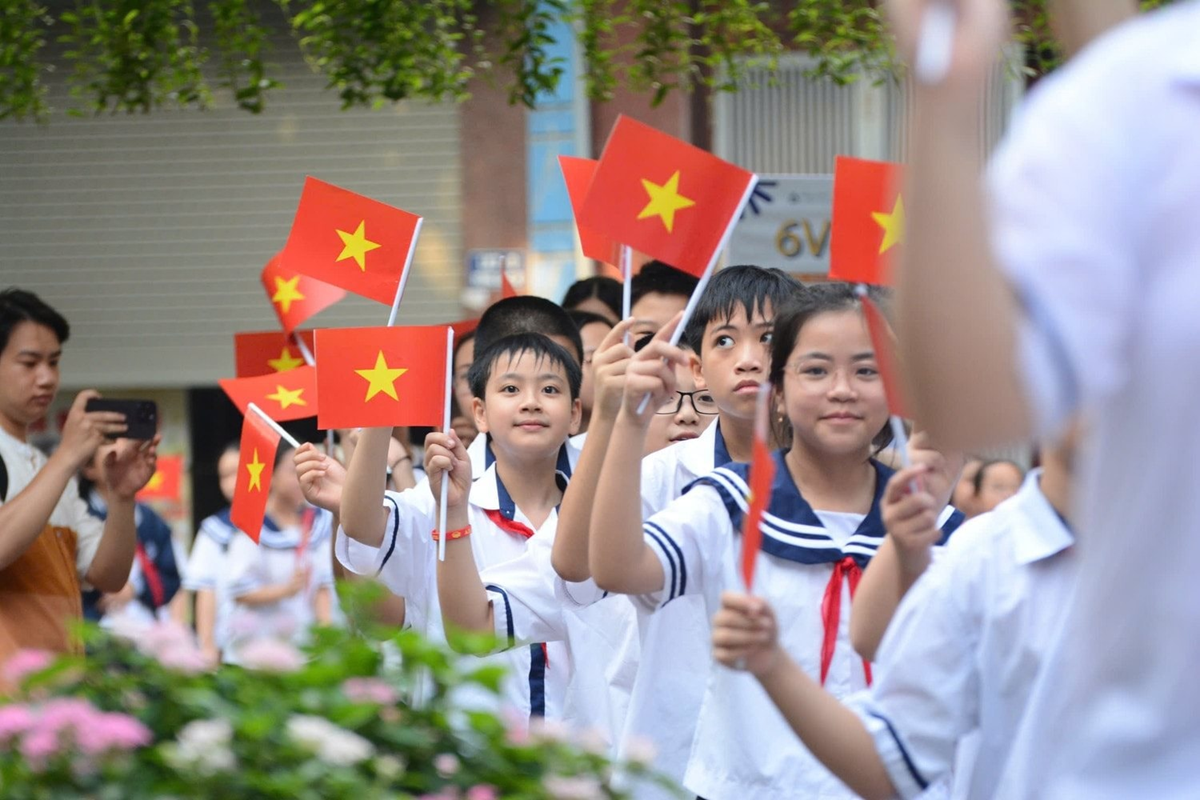Dự báo thời tiết 5/9: Miền Bắc nắng nóng ngày khai trường, có nơi trên 36 độ - Ảnh 1.