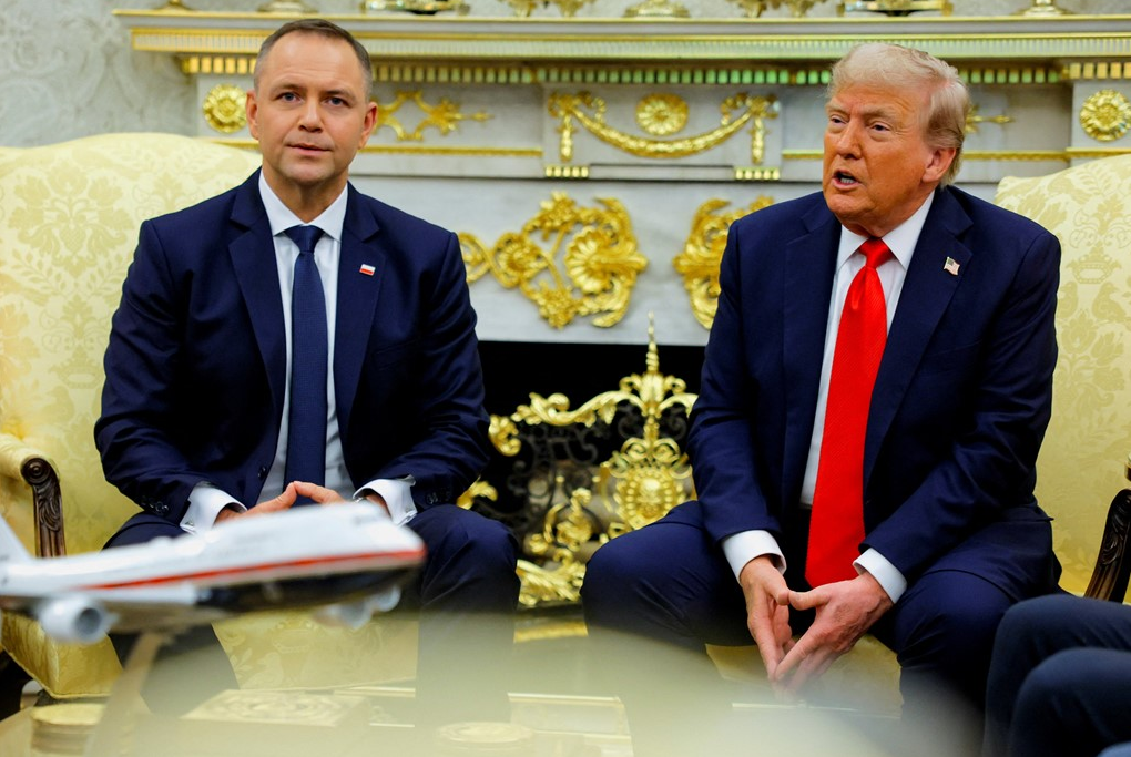 Ông Trump nói không có thông diệp nào cho ông Putin, nhưng cảnh báo một điều - Ảnh 1.
