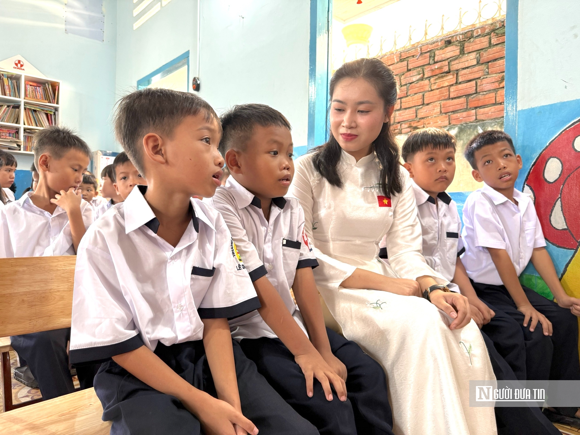 Năm học mới 2025-2026, thắp sáng tương lai cho những trẻ em kém may mắn - Ảnh 5.