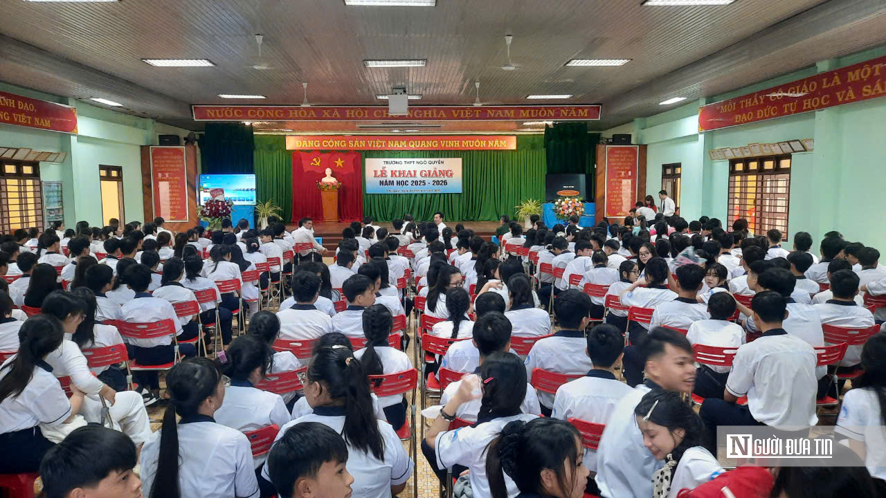 Năm học mới 2025-2026, thắp sáng tương lai cho những trẻ em kém may mắn - Ảnh 9.