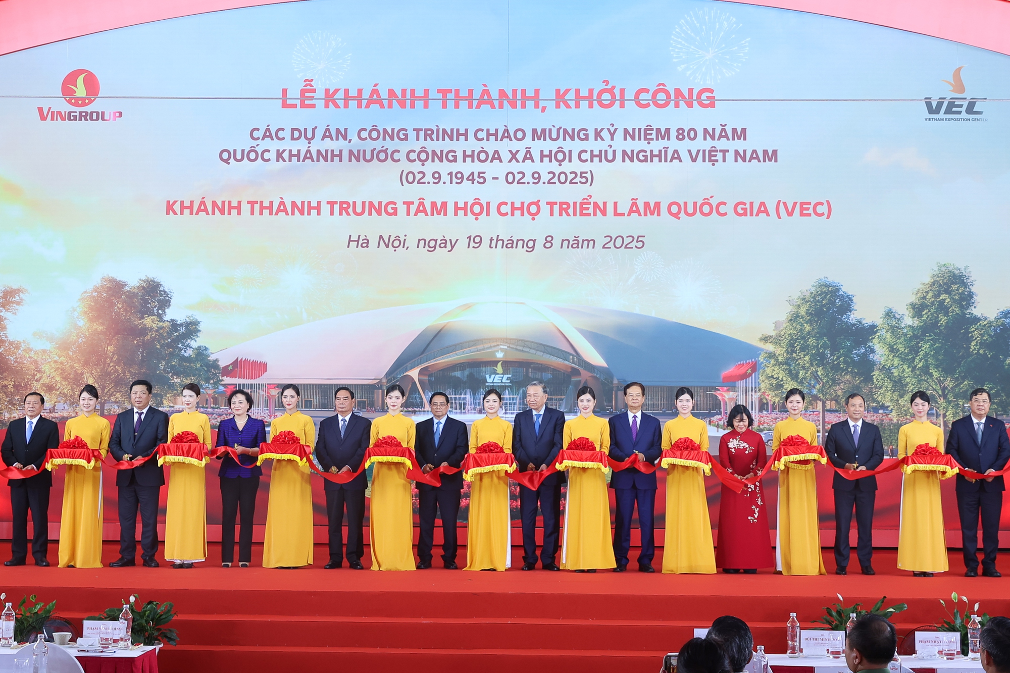 Ấn định ngày khởi công các công trình chào mừng Đại hội XIV của Đảng - Ảnh 1.