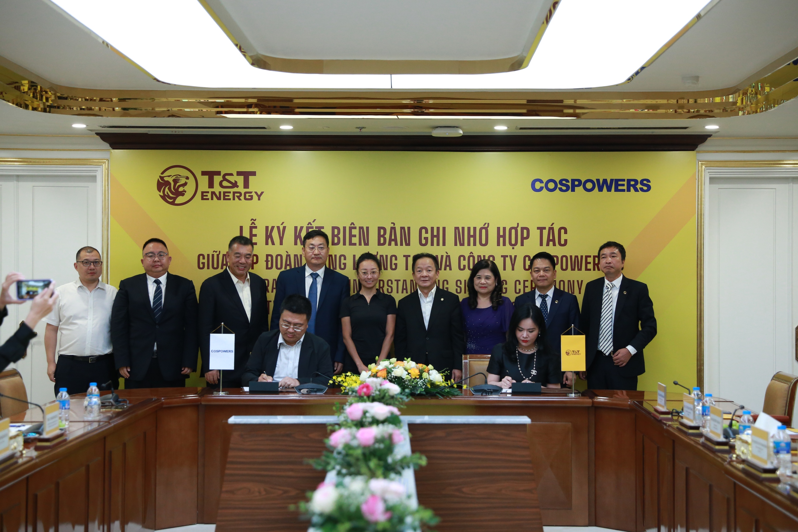 Thấy gì từ việc T&T Group của bầu Hiển thần tốc hoàn thành đường truyền tải điện từ Lào về Việt Nam? - Ảnh 5.