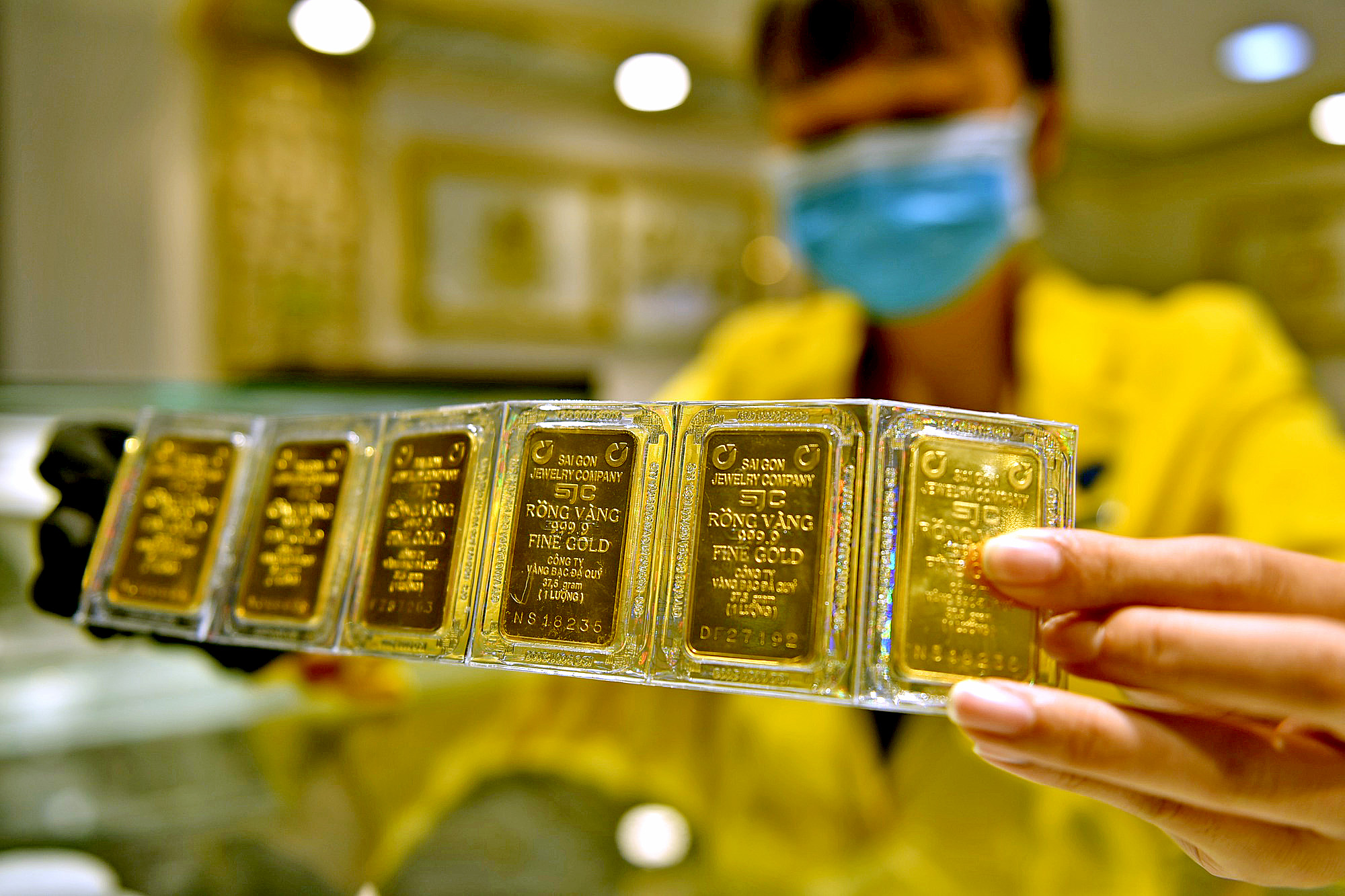 Ngân hàng Nhà nước nêu 3 lý do khiến giá vàng tăng chóng mặt- Ảnh 1. Ngân hàng Nhà nước nêu 3 lý do khiến giá vàng tăng chóng mặt- Ảnh 1.