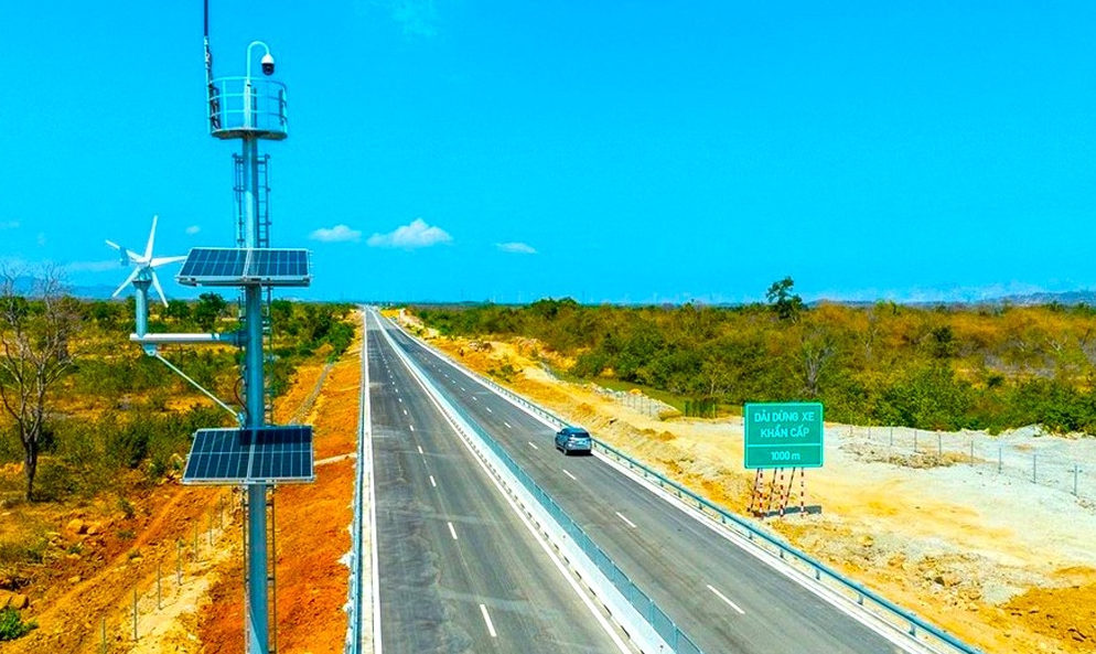 Thông tin mới về giao thông thông minh trên tuyến cao tốc Bắc-Nam phía Đông - Ảnh 1.