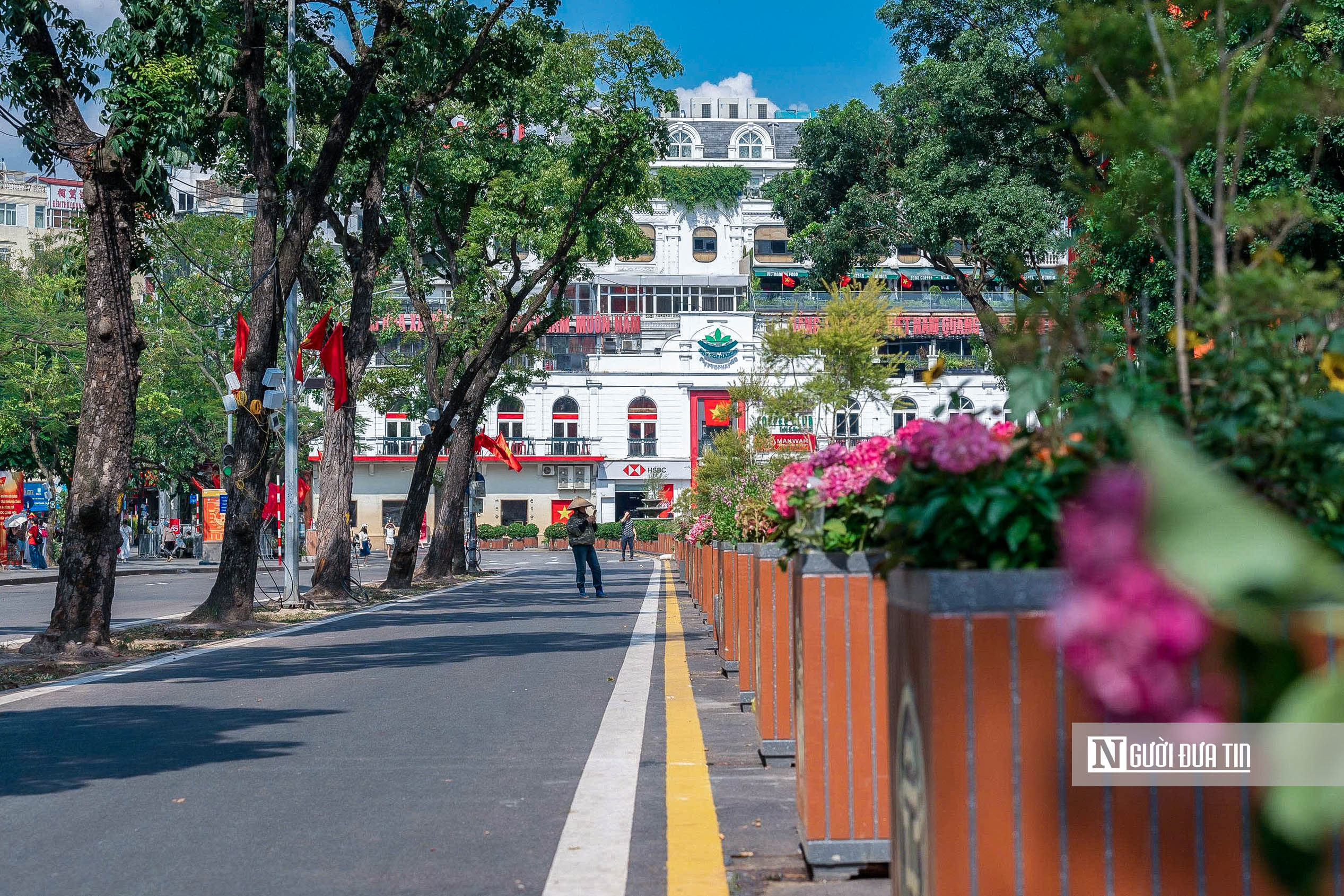 Hà Nội: Diện mạo mới của Quảng trường Đông Kinh Nghĩa Thục- Ảnh 6. Hà Nội: Diện mạo mới của Quảng trường Đông Kinh Nghĩa Thục- Ảnh 6.