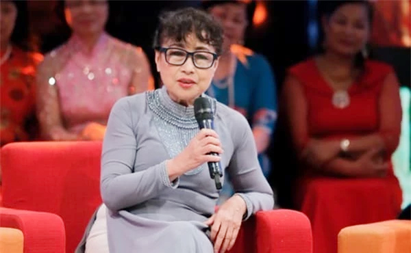 NSƯT Kim Tiến – Biểu tượng của bản tin Thời sự VTV, U80 có cuộc sống bình lặng, hạnh phúc viên mãn - Ảnh 6.