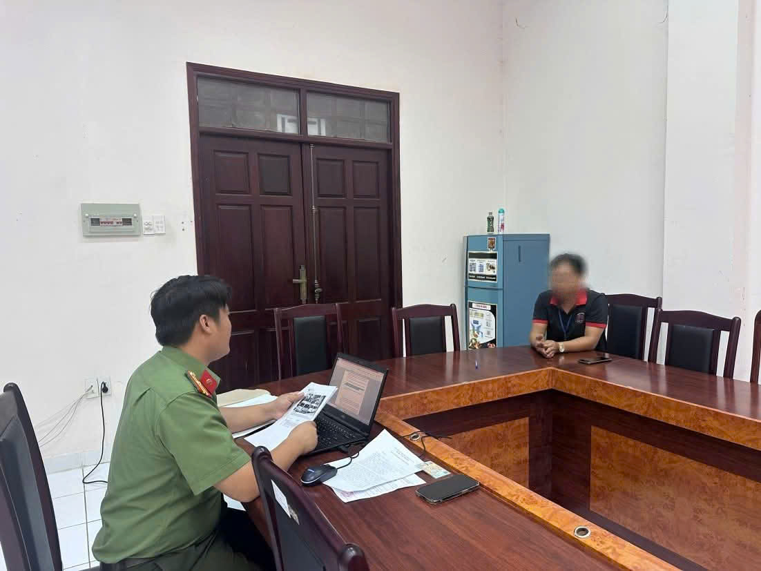 Xúc phạm CSGT Đắk Lắk, một người đàn ông ở Đồng Nai bị xử phạt- Ảnh 1. Xúc phạm CSGT Đắk Lắk, một người đàn ông ở Đồng Nai bị xử phạt- Ảnh 1.