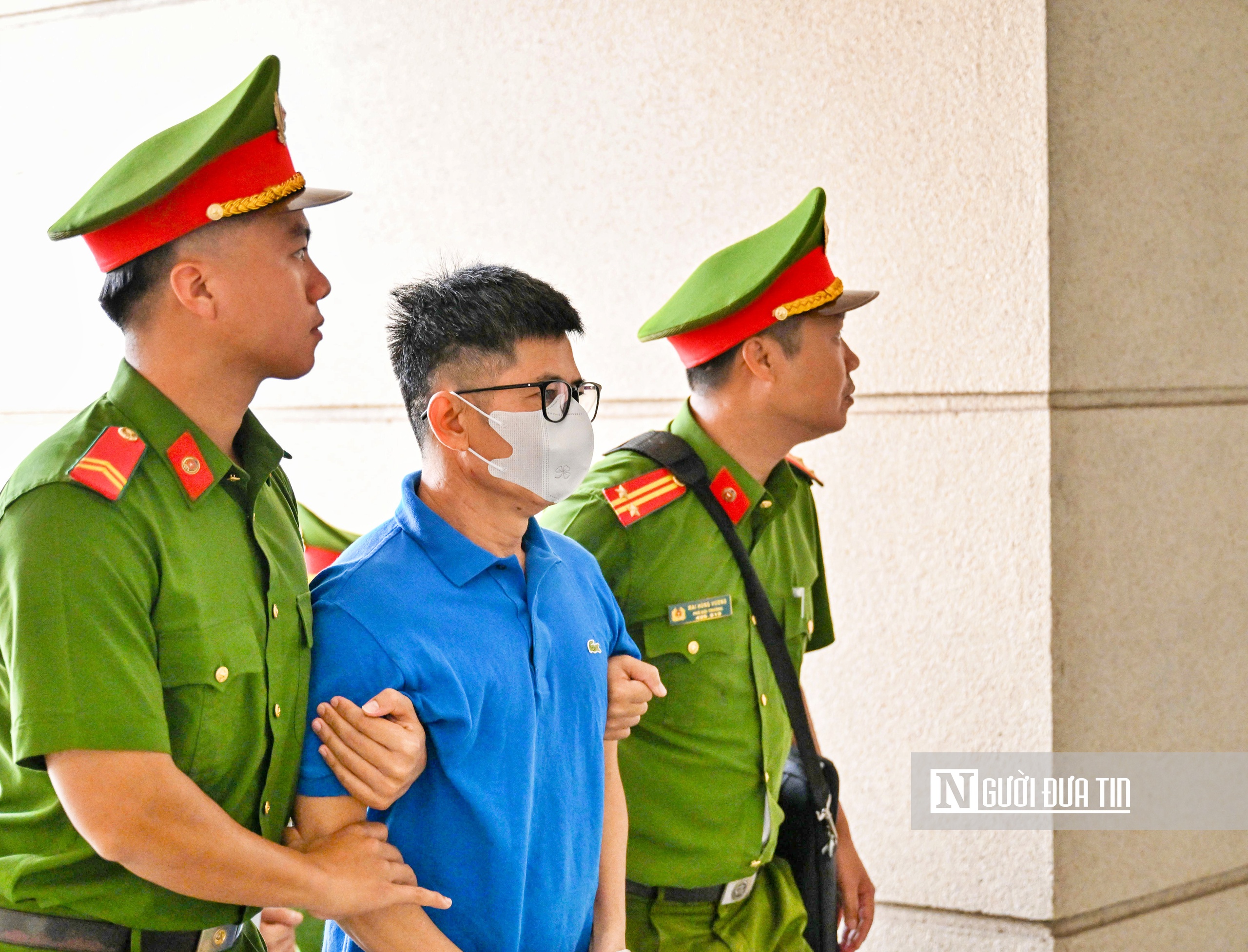 Cựu Phó Chủ nhiệm Văn phòng Quốc hội hầu toà trong vụ án Tập đoàn Thuận An- Ảnh 2. Cựu Phó Chủ nhiệm Văn phòng Quốc hội hầu toà trong vụ án Tập đoàn Thuận An- Ảnh 2.
