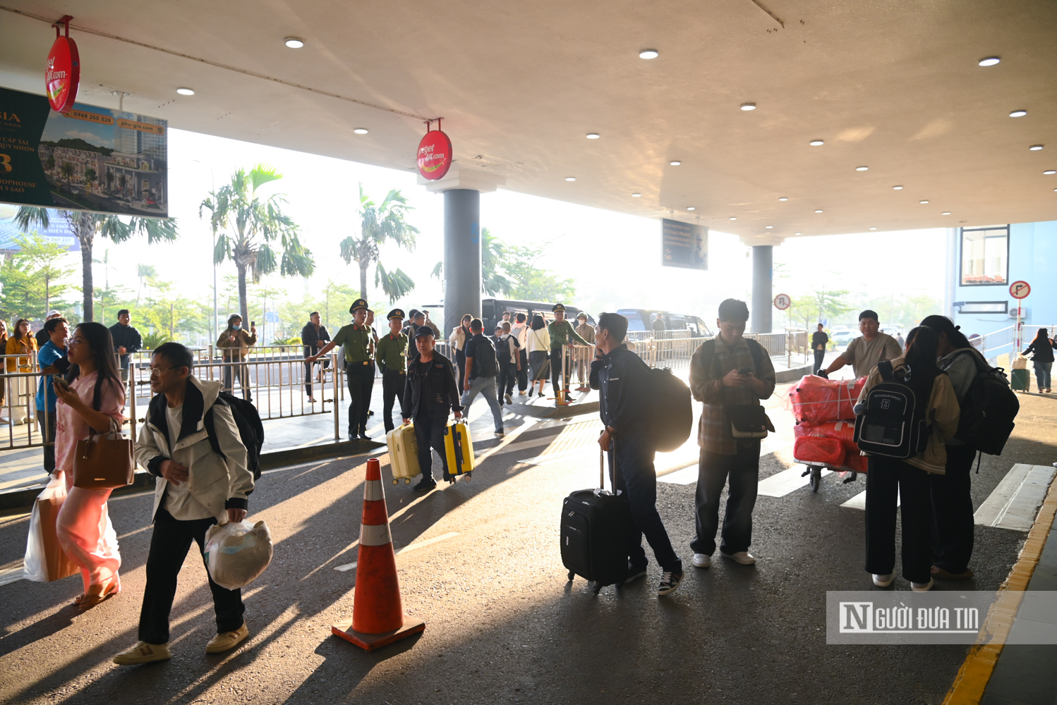 Gia Lai tặng quà du khách "xông đất" dịp Tết Dương lịch, kỳ vọng năm mới bứt phá du lịch- Ảnh 1.