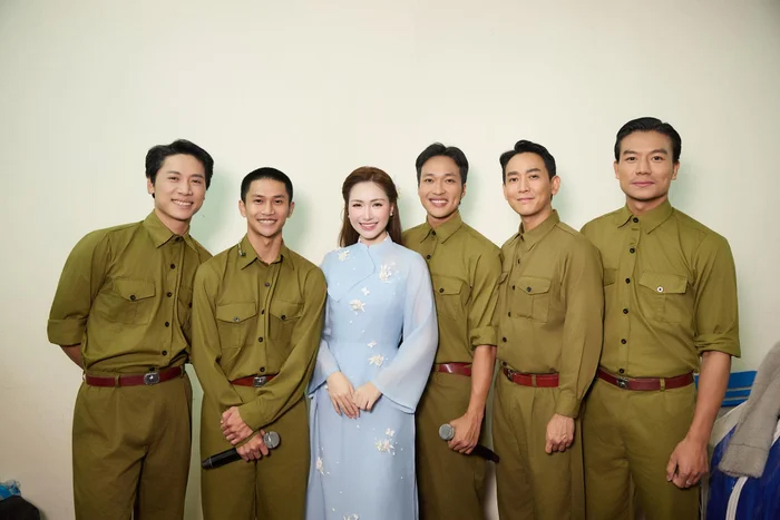 Nữ ca sĩ "Bắc Bling" dành sự yêu mến đặc biệt cho một sao nam Vbiz - Ảnh 3.