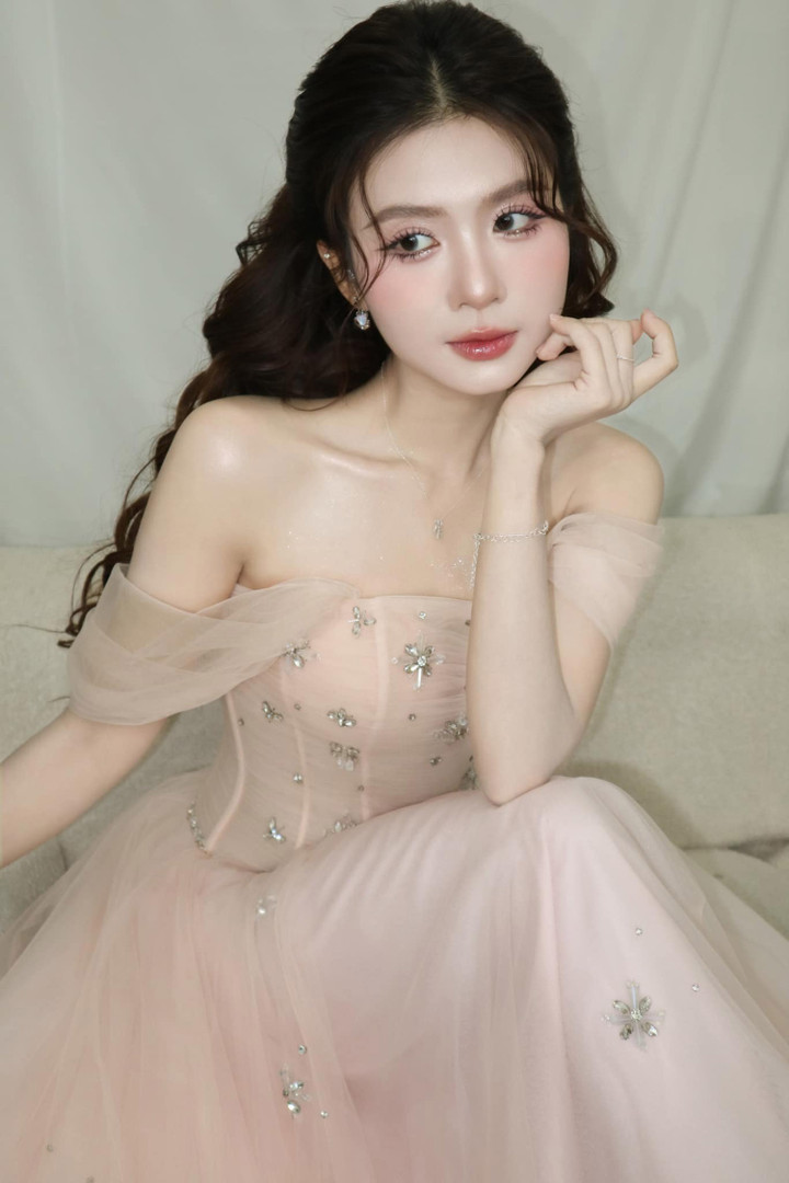 Nhan sắc trong trẻo của diễn viên Chang Mây đang phủ sóng loạt phim giờ vàng VTV - Ảnh 10.