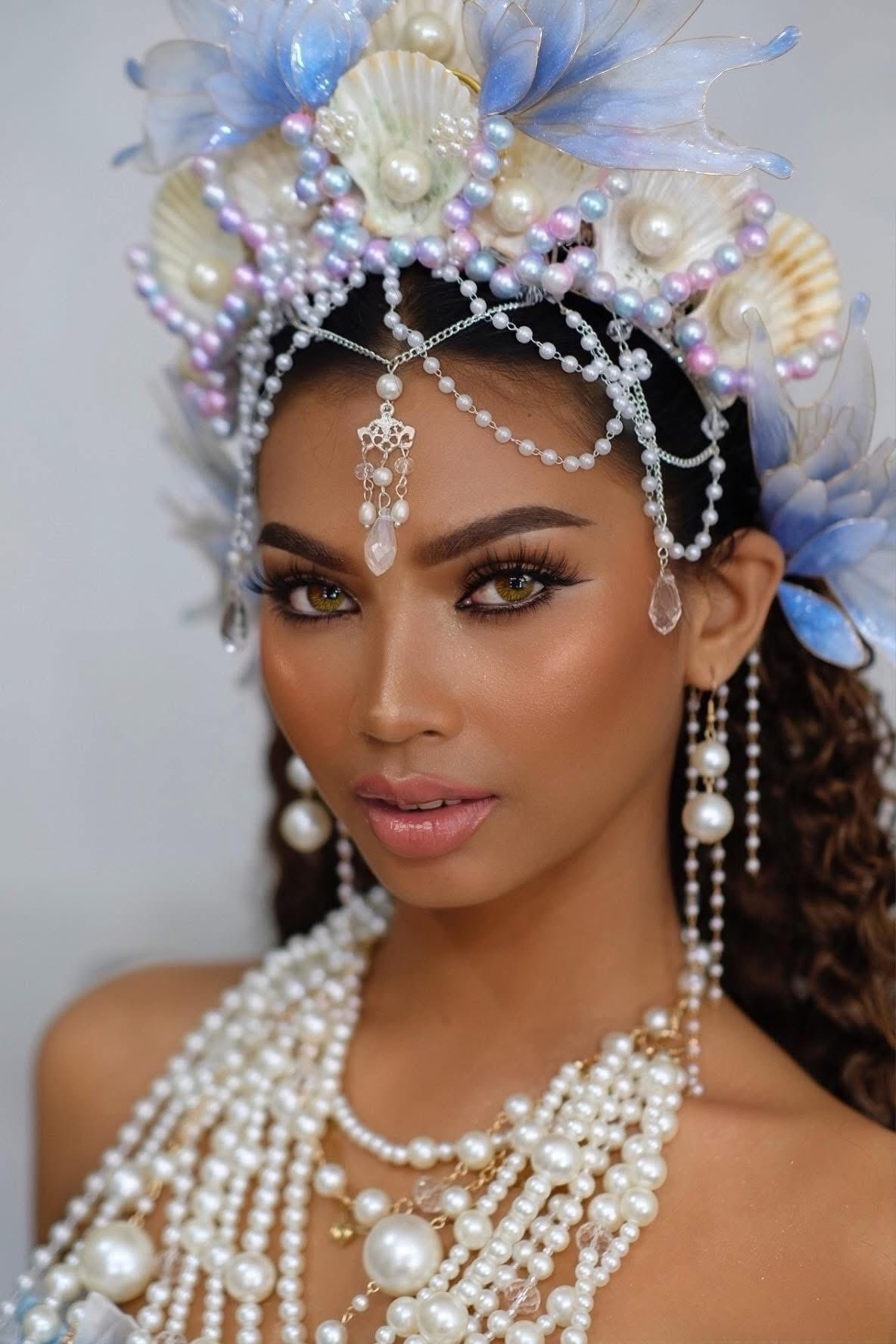 Mỹ nhân đăng quang 40 cuộc thi Hoa hậu khiến dân mạng "choáng" là ai? - Ảnh 2.