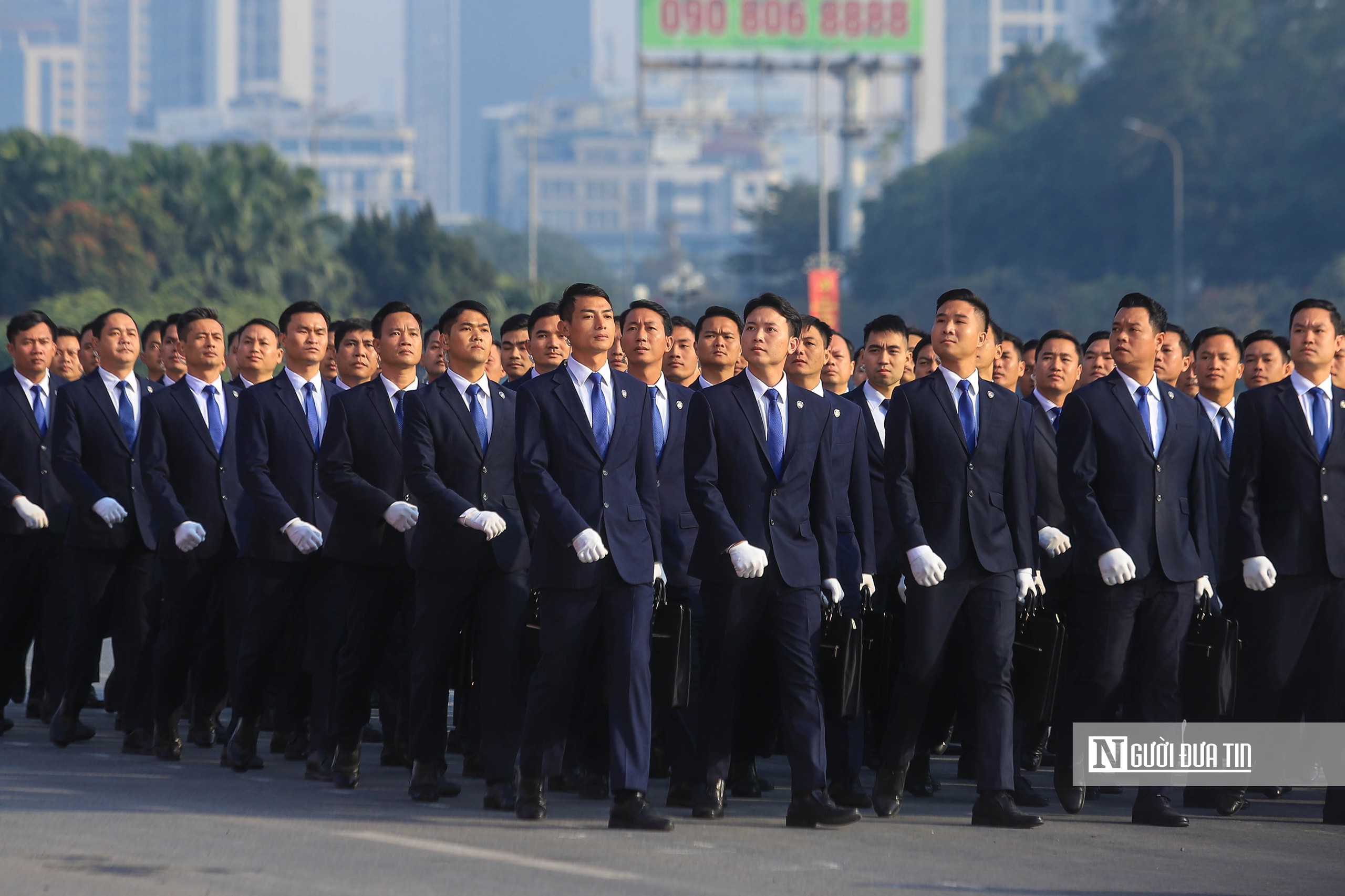 Cận cảnh m&agrave;n thị uy sức mạnh bảo vệ Đại hội Đảng XIV- Ảnh 6.