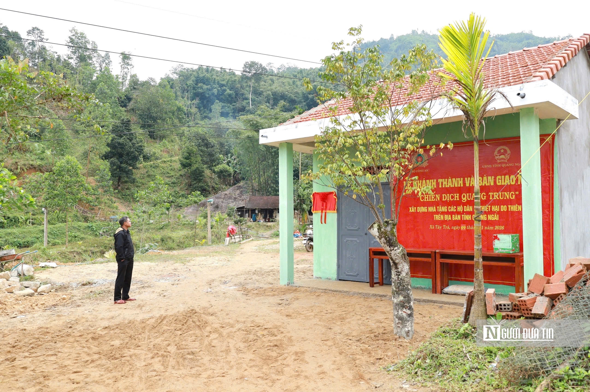 Thần tốc Chiến dịch Quang Trung mang Tết sớm đến vùng cao Quảng Ngãi- Ảnh 5.