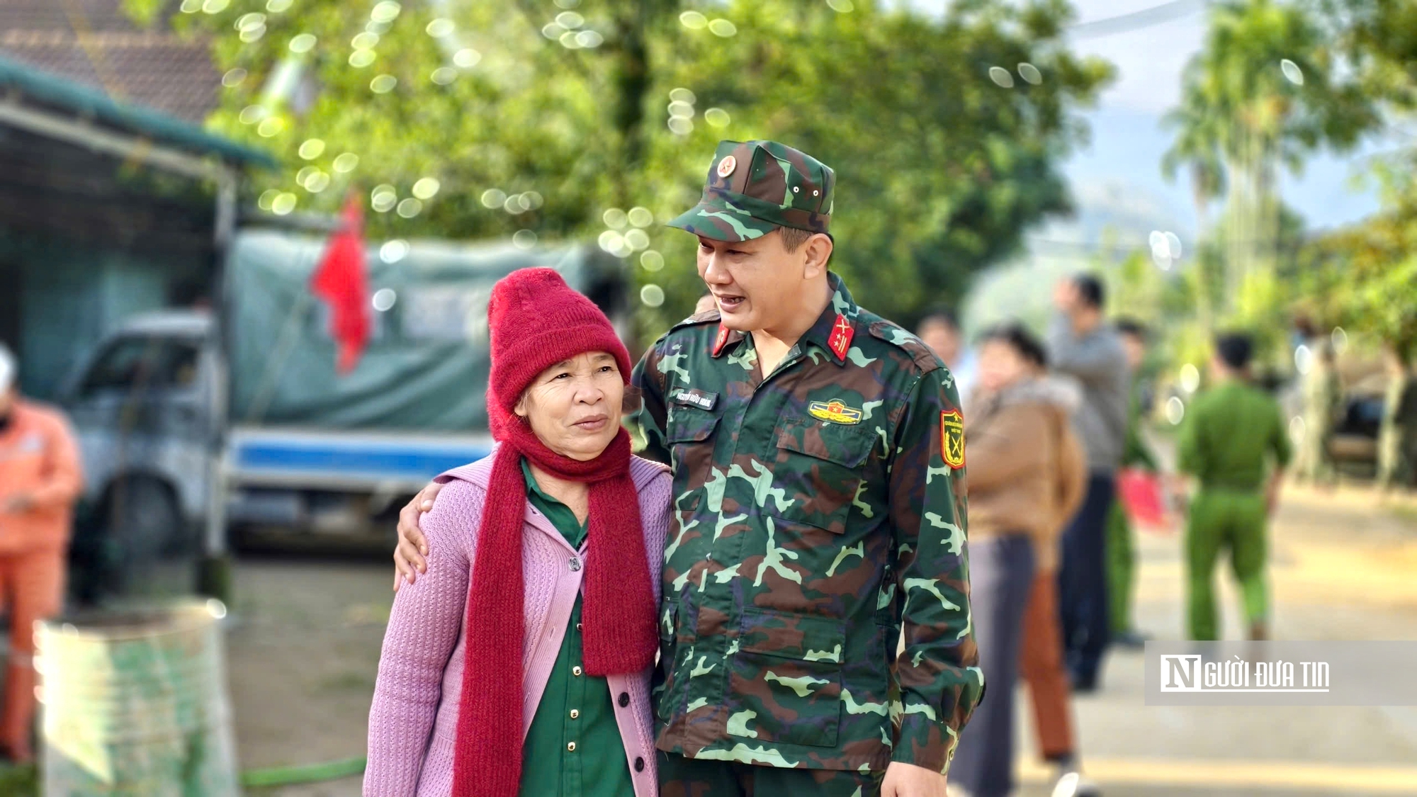 Thần tốc Chiến dịch Quang Trung mang Tết sớm đến vùng cao Quảng Ngãi- Ảnh 10.