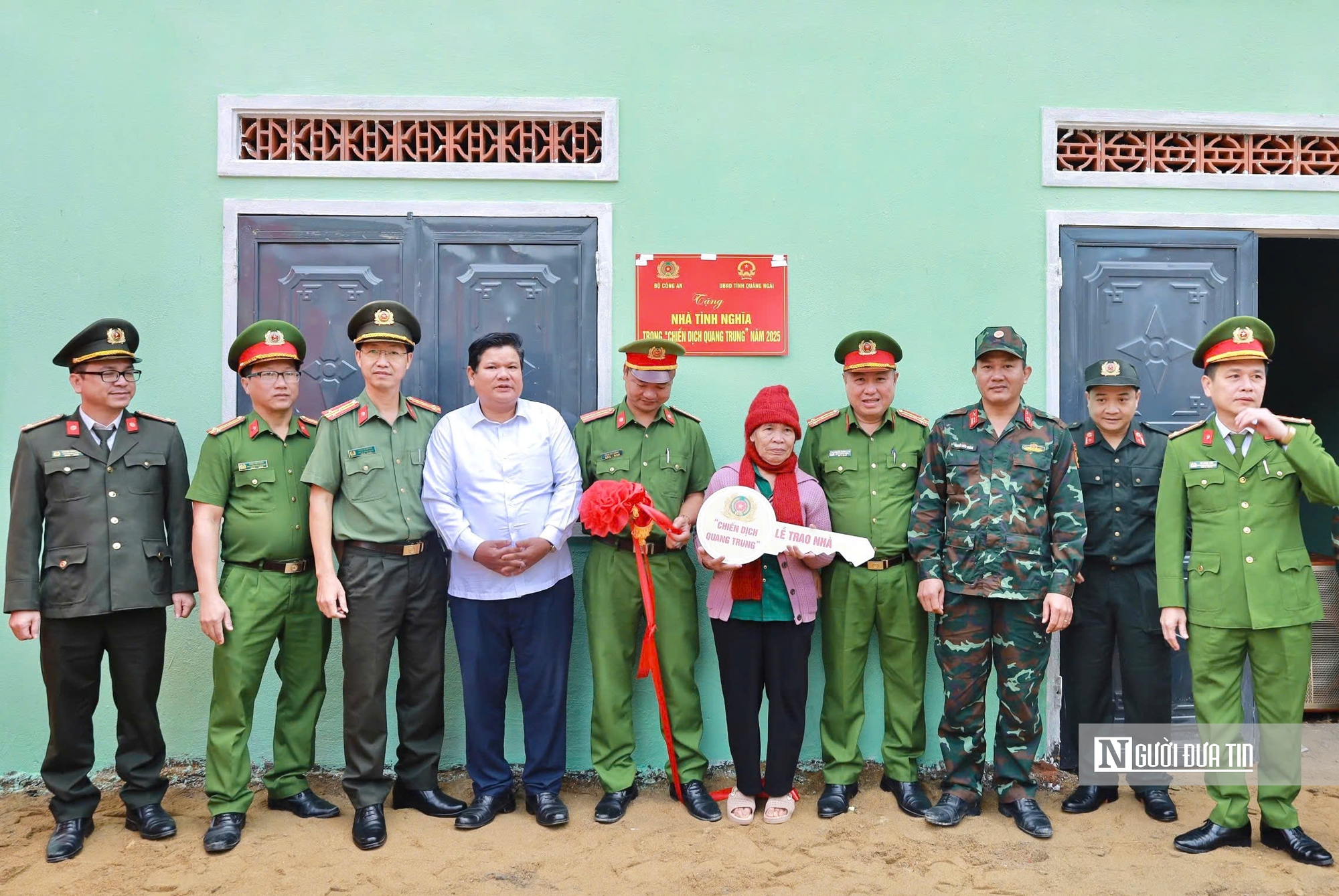 Thần tốc Chiến dịch Quang Trung mang Tết sớm đến vùng cao Quảng Ngãi- Ảnh 2.