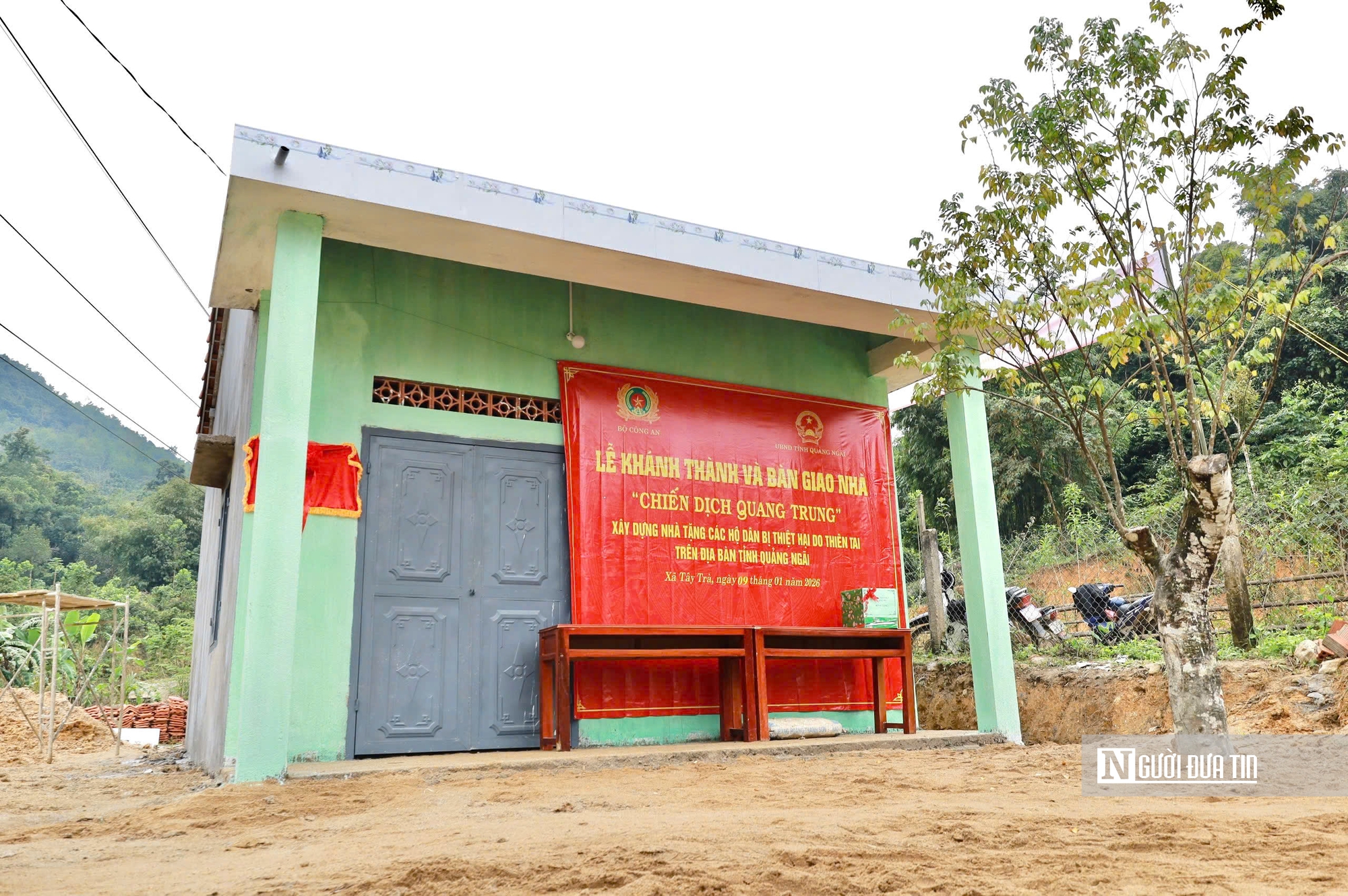 Thần tốc Chiến dịch Quang Trung mang Tết sớm đến vùng cao Quảng Ngãi- Ảnh 9.