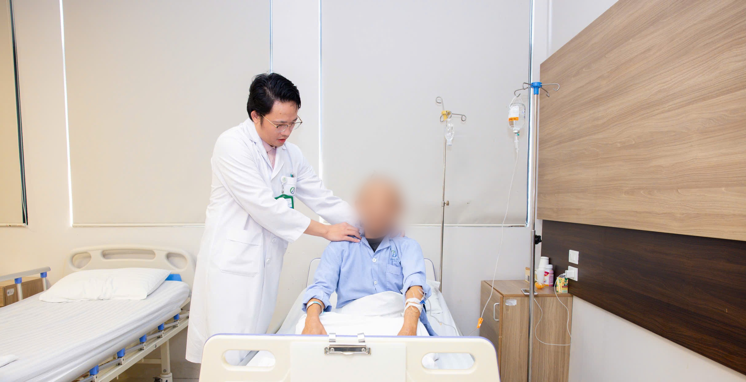 Nhịn ăn, uống chanh muối chữa ung thư, người đàn ông suy kiệt nghiêm trọng- Ảnh 2. Nhịn ăn, uống chanh muối chữa ung thư, người đàn ông suy kiệt nghiêm trọng- Ảnh 2.