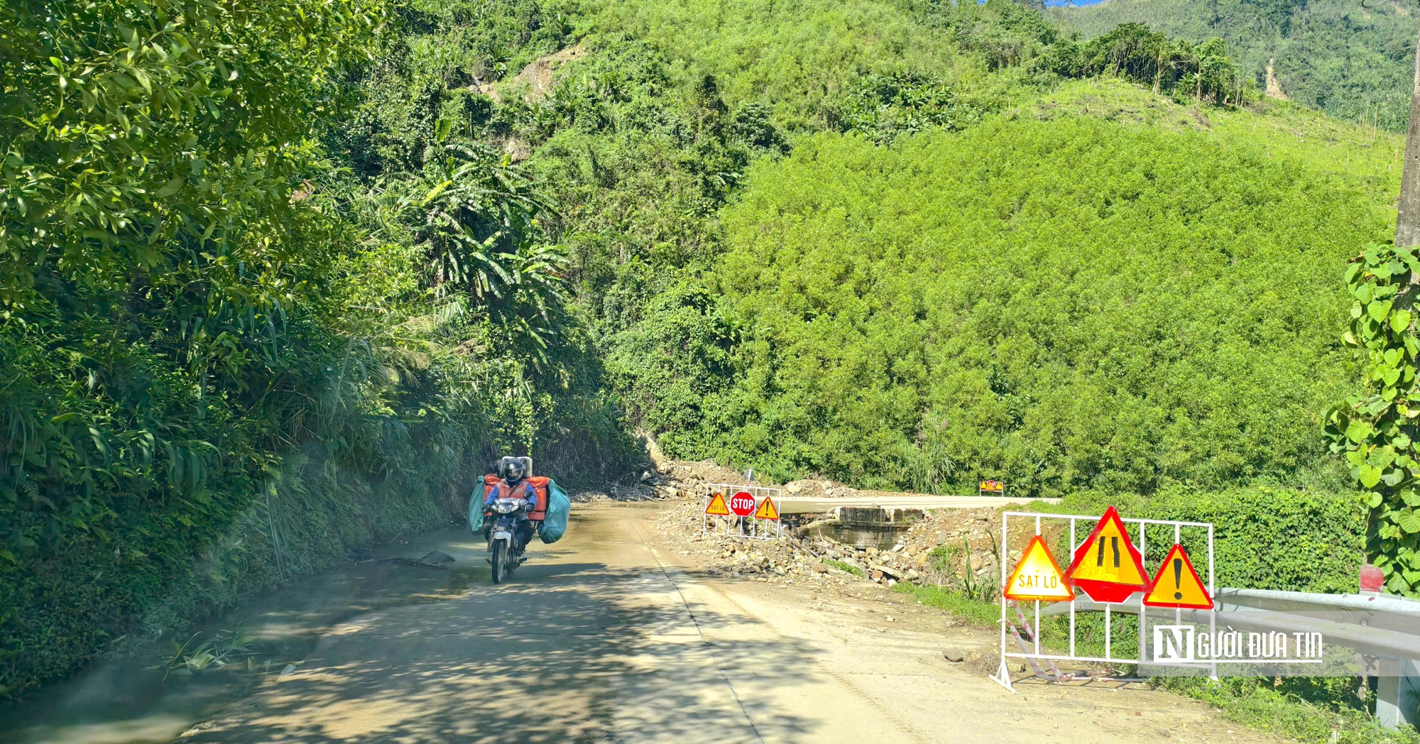 Gỡ “điểm nghẽn” giao thông miền núi Quảng Ngãi trước Tết Bính Ngọ 2026- Ảnh 1.