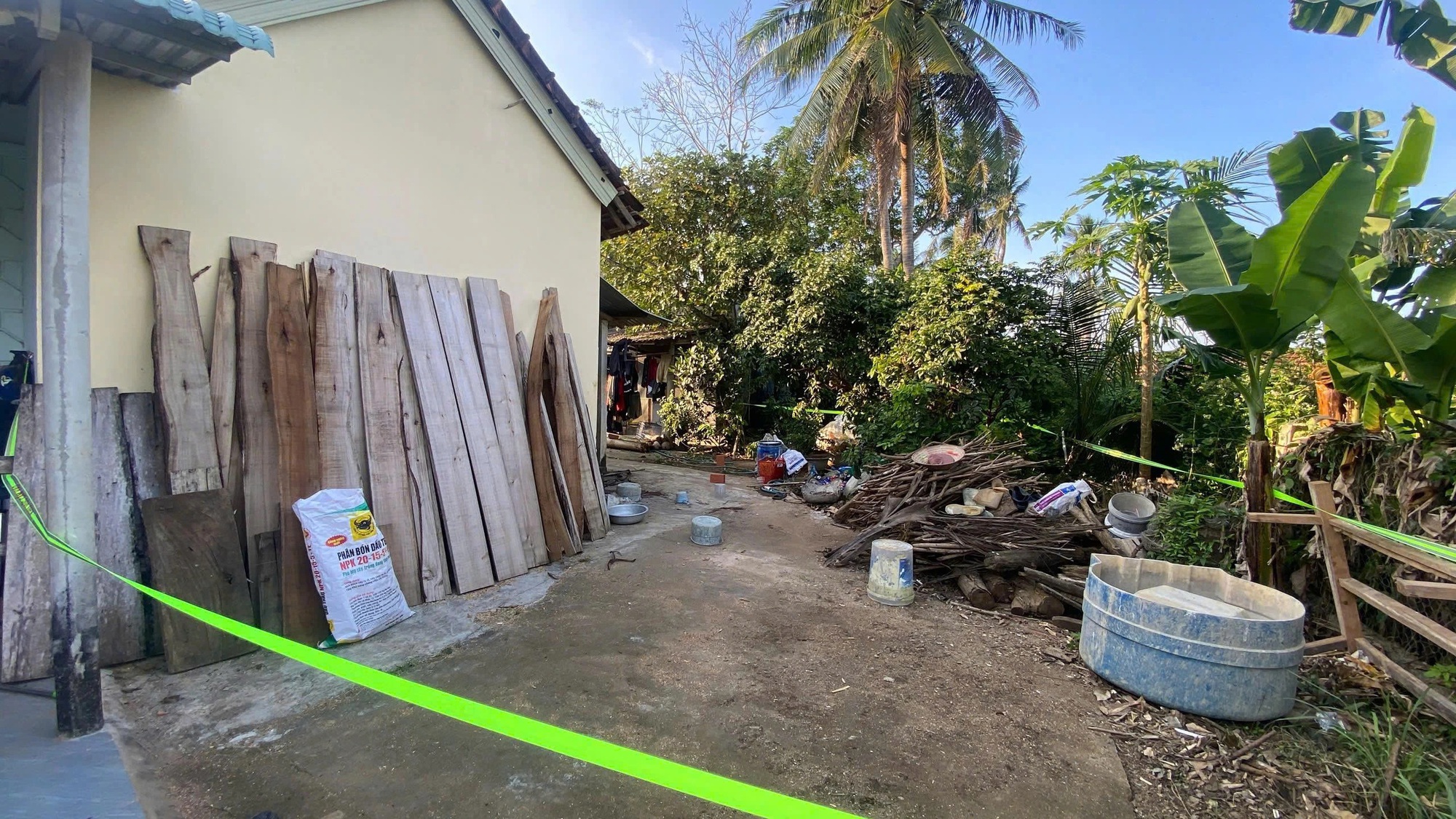 Gia Lai 2 phụ nữ tử vong khi thu mua phế liệu - Ảnh 1.