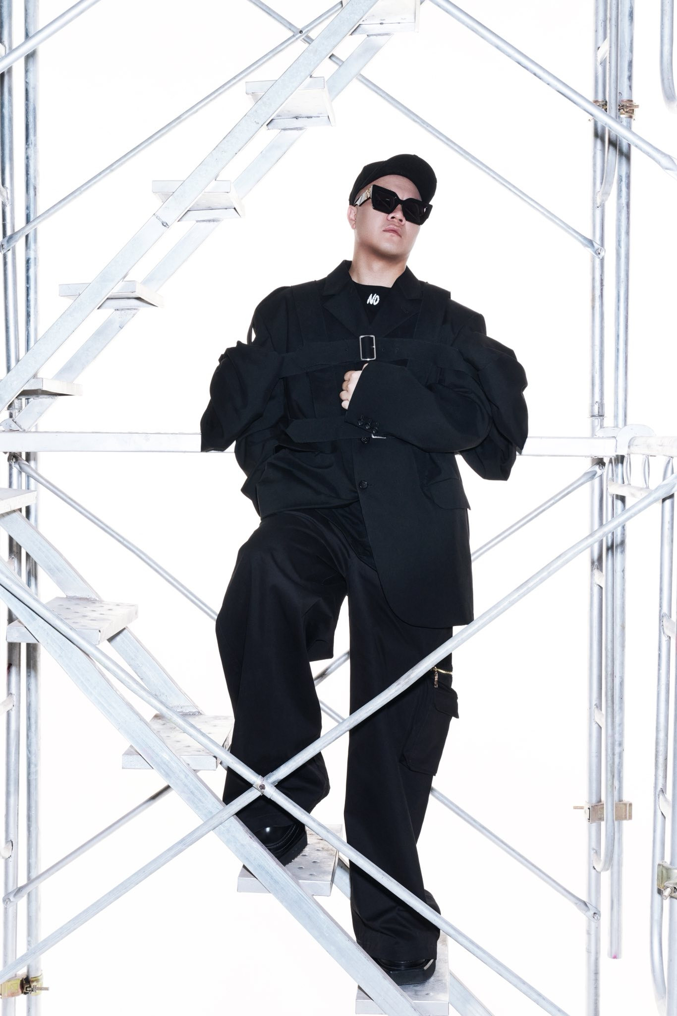 H&eacute; lộ biệt thự rộng 2.000m2 đầy c&acirc;y xanh của nh&agrave; thiết kế đ&igrave;nh đ&aacute;m trong showbiz Việt- Ảnh 1.