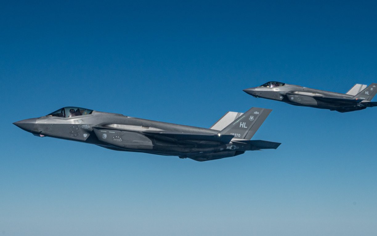 Khoảnh khắc Iskander-M dội xuống cụm qu&acirc;n Ukraine: Hỏa lực mở m&agrave;n thay đổi cục diện? - Ảnh 1.