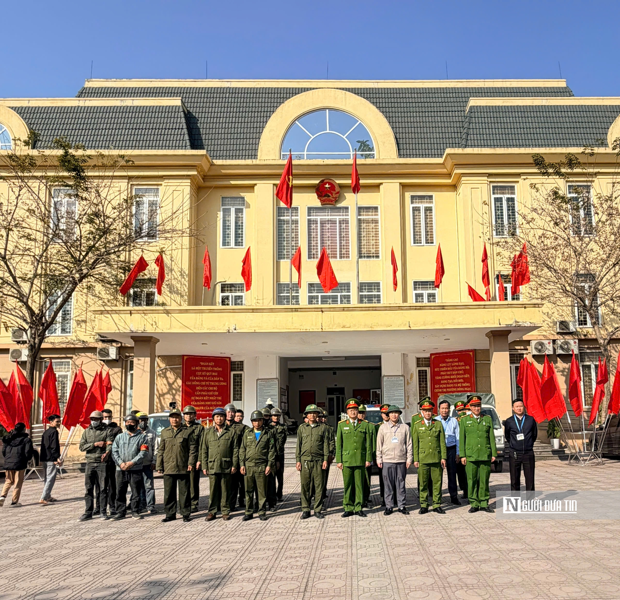 H&agrave; Nội: Phường Đ&ocirc;ng Ngạc bảo đảm trật tự đ&ocirc; thị ch&agrave;o mừng Đại hội XIV của Đảng v&agrave; đ&oacute;n Tết Nguy&ecirc;n đ&aacute;n B&iacute;nh Ngọ 2026- Ảnh 6.