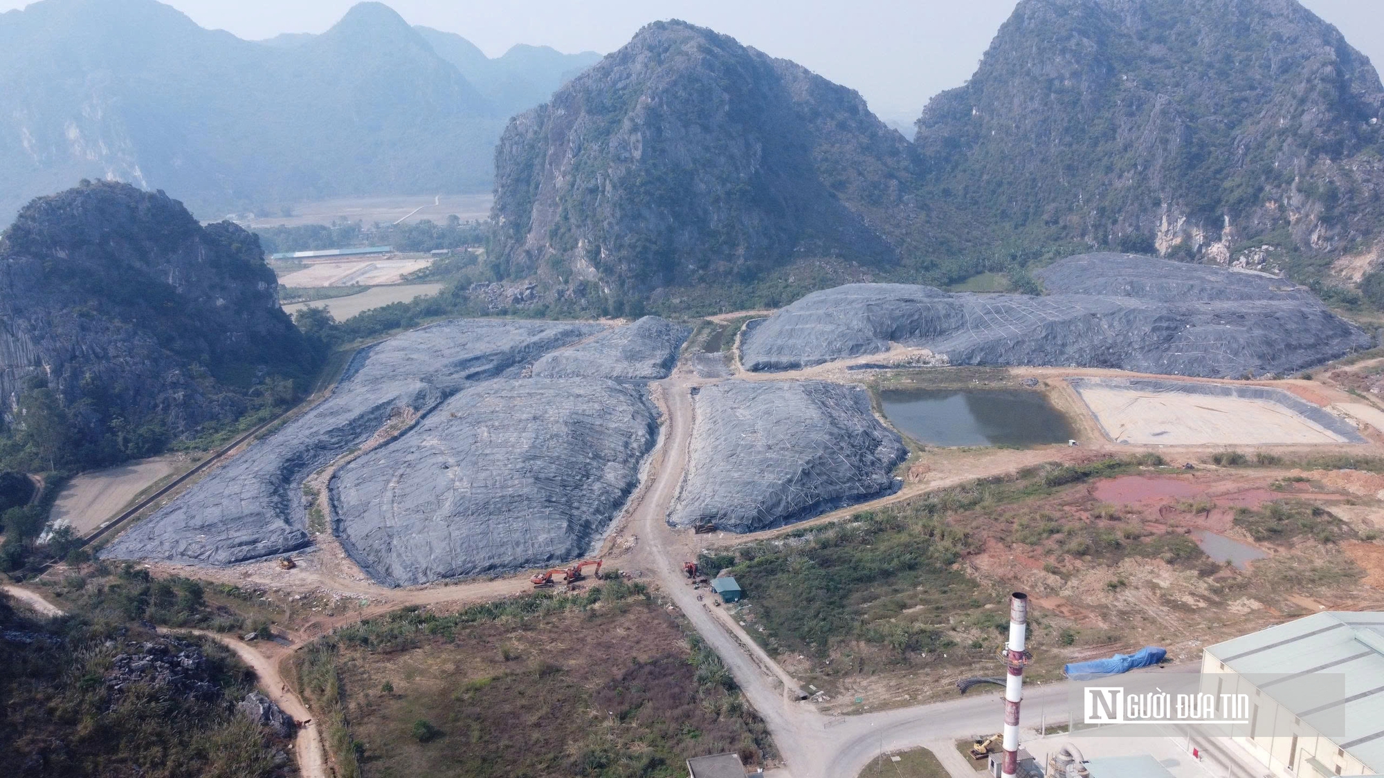 Nhà máy xử lý rác Đông Nam hoạt động trở lại sau phản ứng của người dân vì mùi hôi thối   - Ảnh 1.