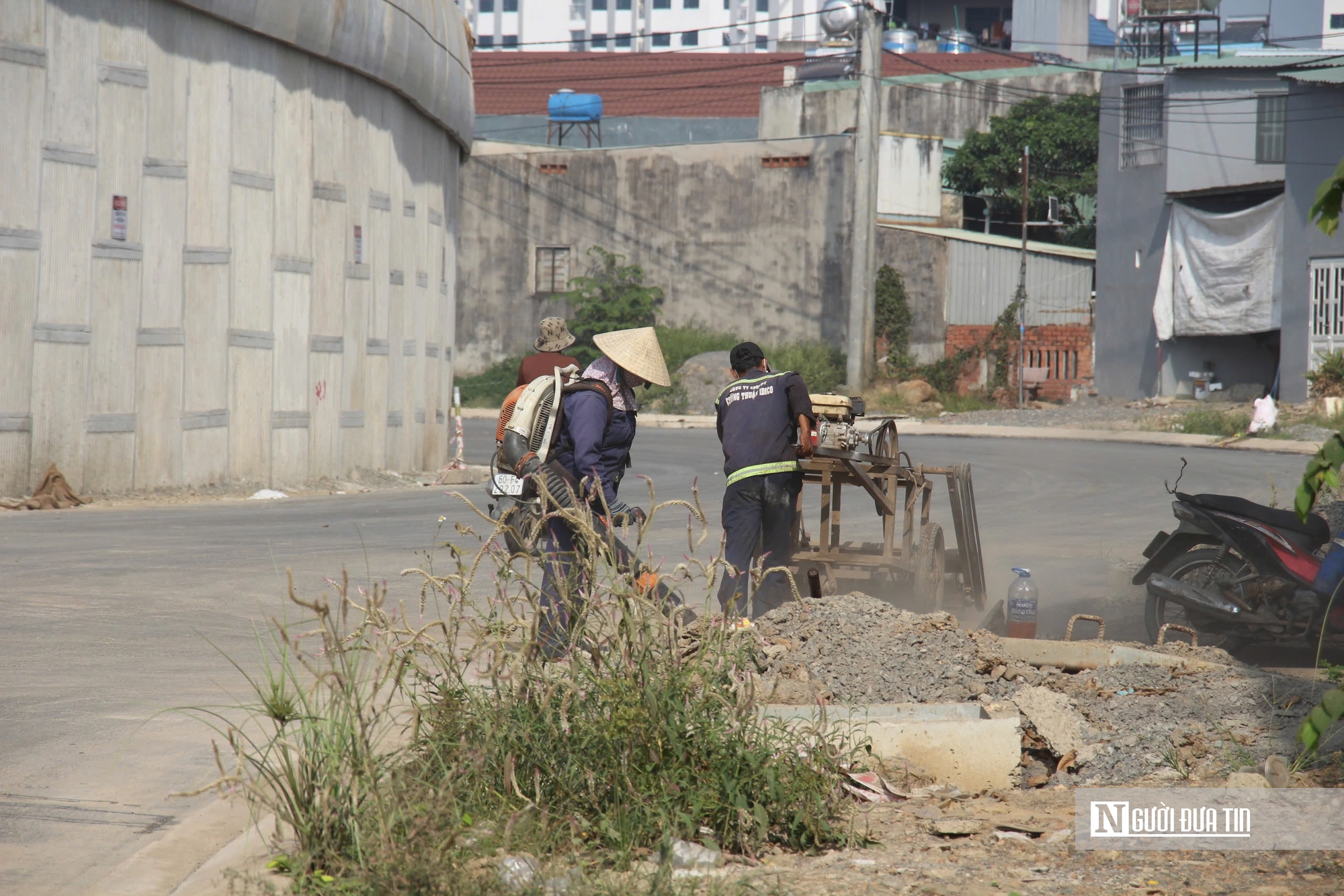 Chạy đua từng giờ trước Tết tr&ecirc;n cao tốc Bi&ecirc;n H&ograve;a &ndash; Vũng T&agrave;u - Ảnh 2.