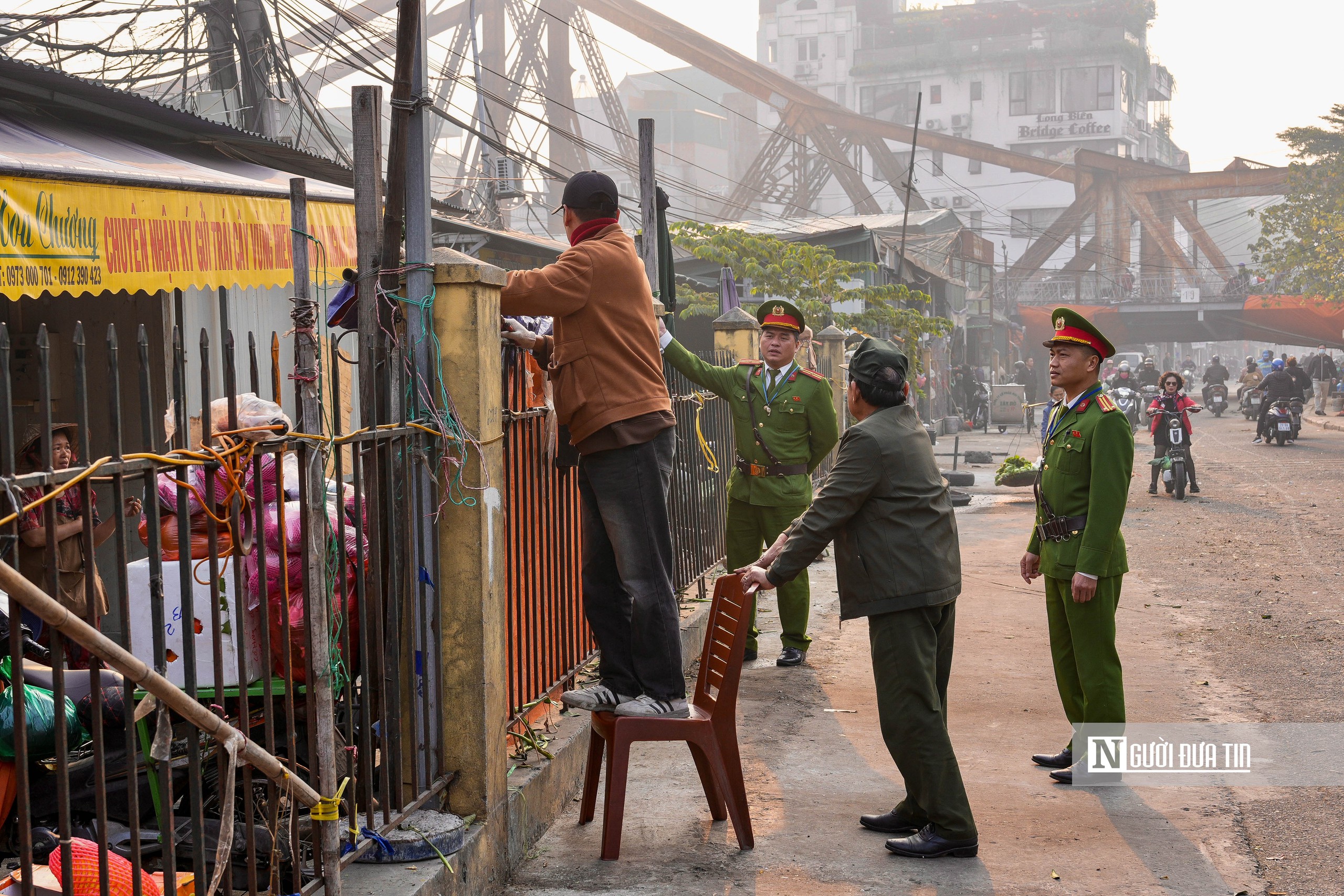 H&agrave; Nội: Quyết t&acirc;m xo&aacute; bỏ chợ tạm, chợ c&oacute;c, lập lại trật tự đ&ocirc; thị tại phường Hồng H&agrave;- Ảnh 10.