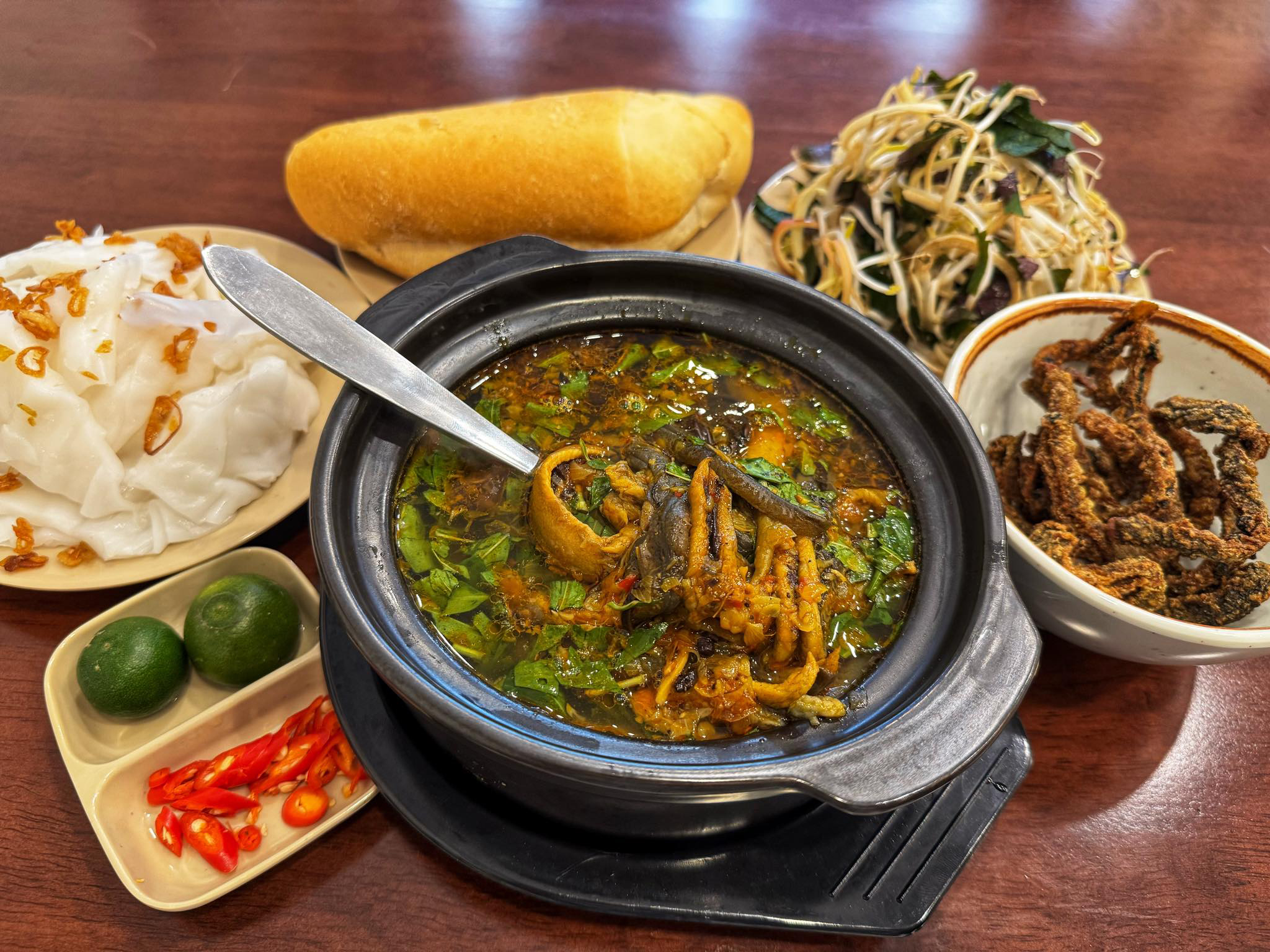 Đặc sản xứ Nghệ: "Bổ hơn sâm" làm nhiều món ngon, bổ, là di sản văn hóa phi vật thể quốc gia - Ảnh 4.