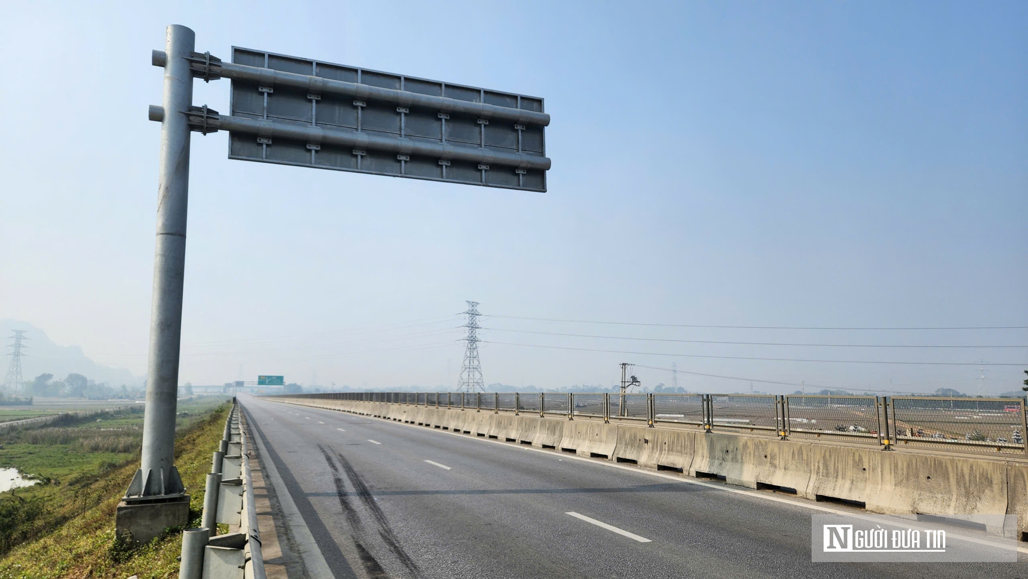 Cao tốc Mai Sơn - quốc lộ 45 đã thông tuyến sau vụ tai nạn 4 người tử vong, 5 người bị thương- Ảnh 5.