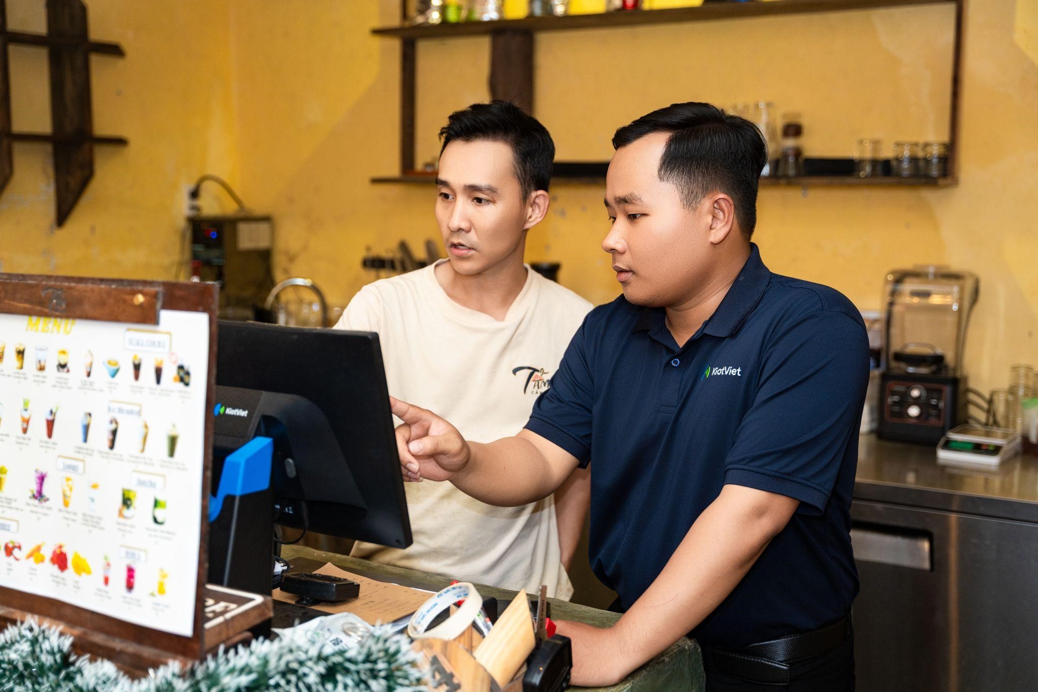 Phó Tổng Giám Đốc KiotViet Đỗ Tuấn Anh: Chuyển đổi số F&B không còn là cuộc chơi của những “gã khổng lồ”  - Ảnh 1.