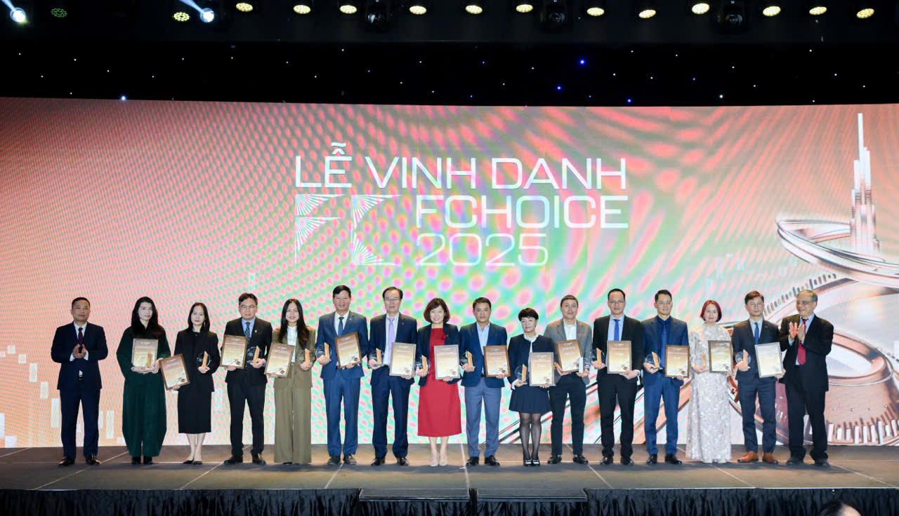 EVF được vinh danh “Công ty Tài chính của năm” tại FChoice 2025 - Ảnh 2.