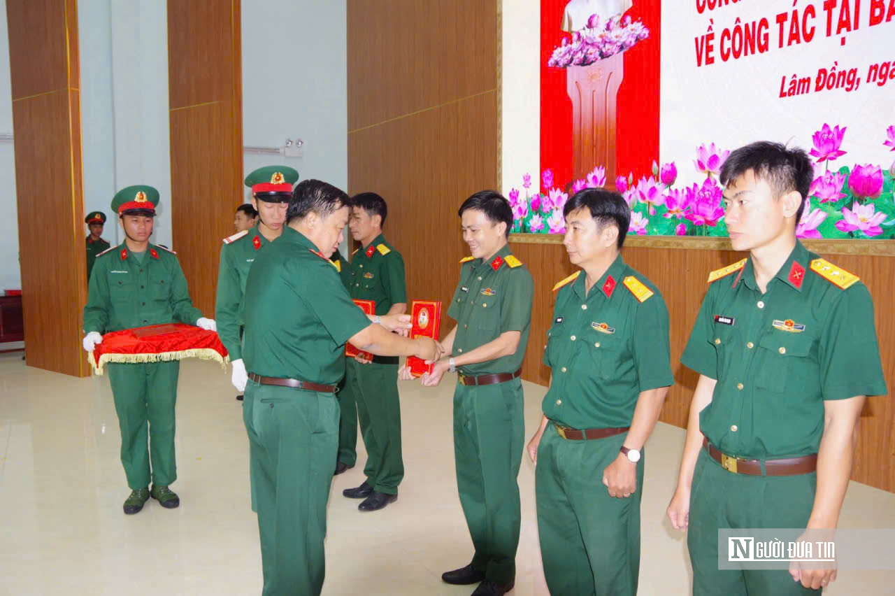 C&aacute;n bộ qu&acirc;n đội về c&ocirc;ng t&aacute;c x&atilde;, phường ở L&acirc;m Đồng: Củng cố &ldquo;thế trận l&ograve;ng d&acirc;n&rdquo; từ cơ sở  - Ảnh 2.