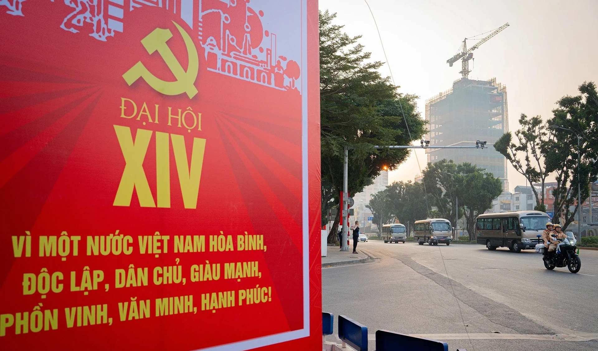 Vai trò của Đảng ủy Mặt trận Tổ quốc, các đoàn thể Trung ương trong tăng cường thế nước và củng cố lòng dân trong tình hình mới - Ảnh 1.