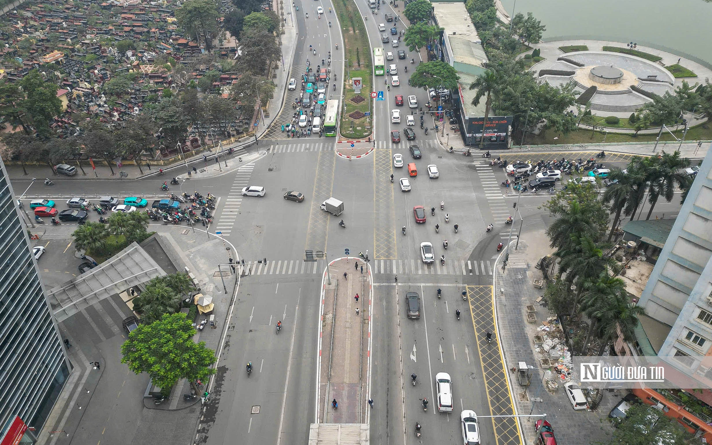 H&agrave; Nội: Đường phố th&ocirc;ng tho&aacute;ng khi cấm xe tải từ 2 tấn v&agrave;o nội đ&ocirc; - Ảnh 6.