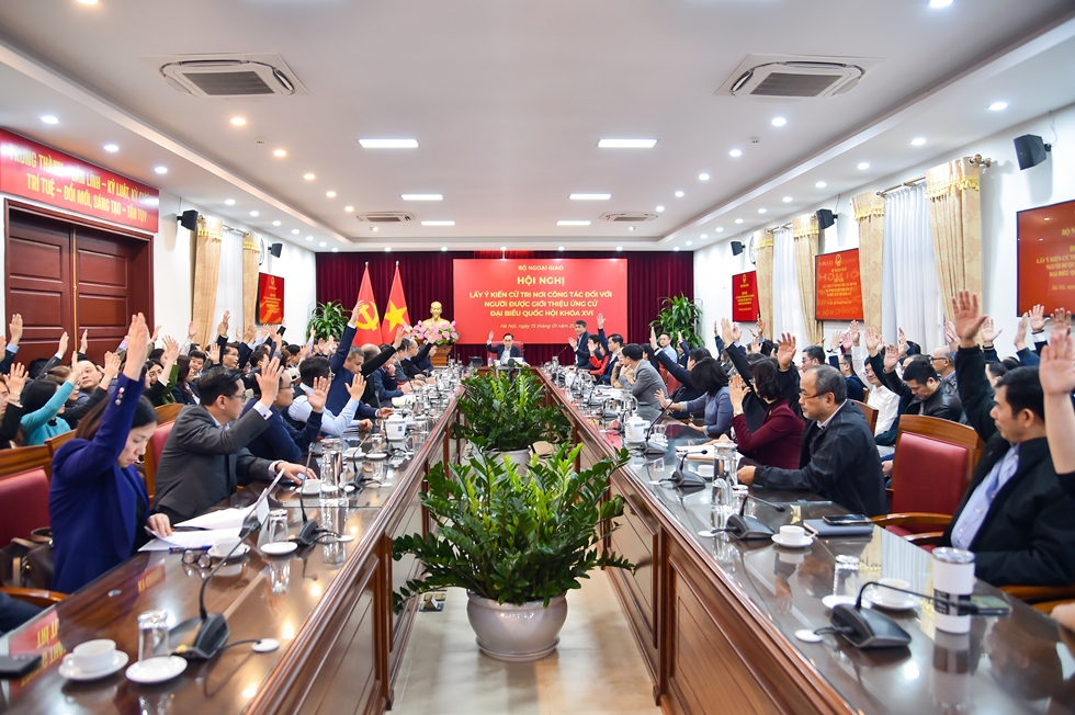 Ông Lê Hoài Trung được giới thiệu ứng cử đại biểu Quốc hội khóa XVI- Ảnh 1.