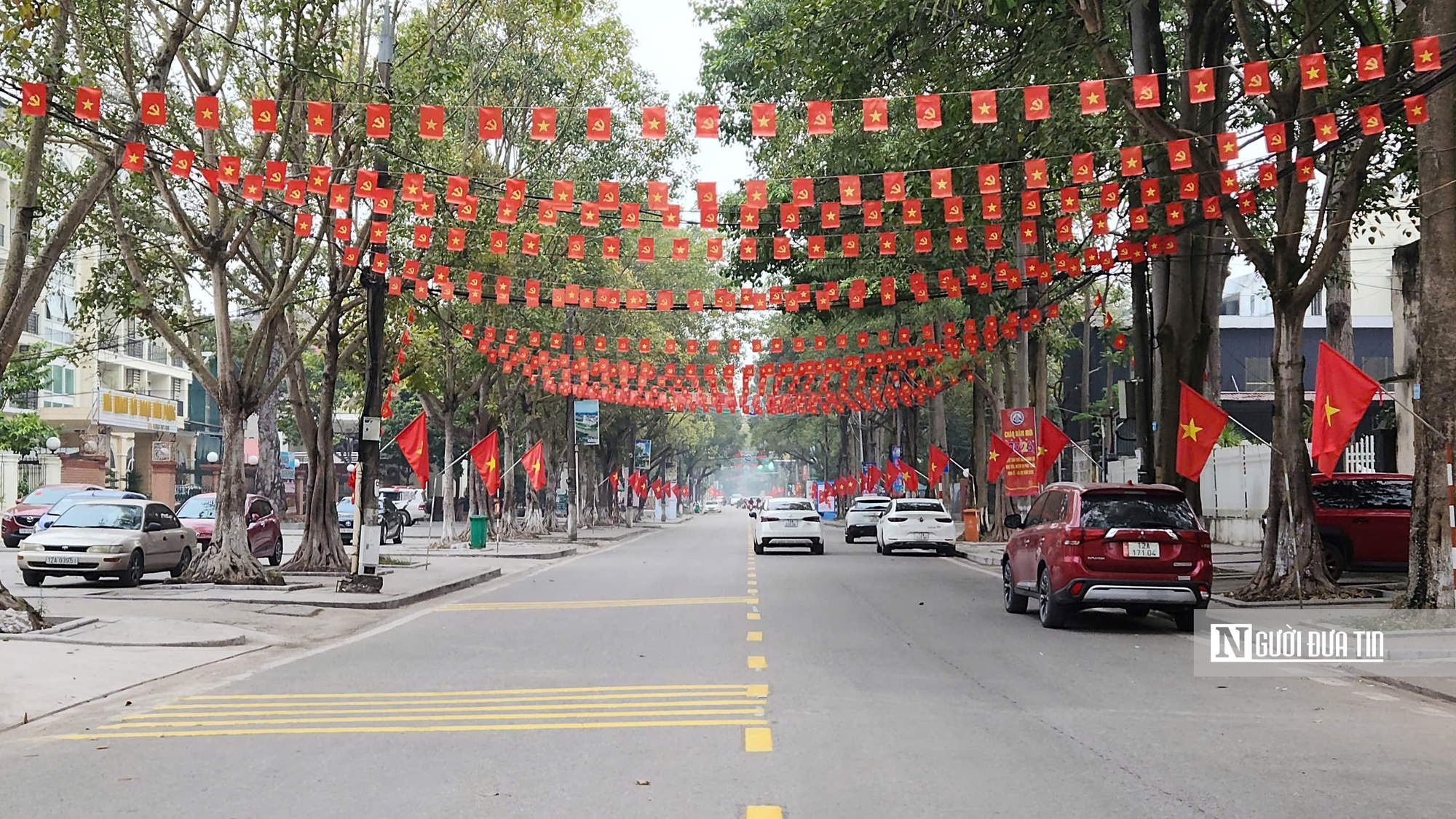 Kh&iacute; thế Đại hội XIV lan tỏa, Lạng Sơn rực rỡ cờ hoa- Ảnh 3.