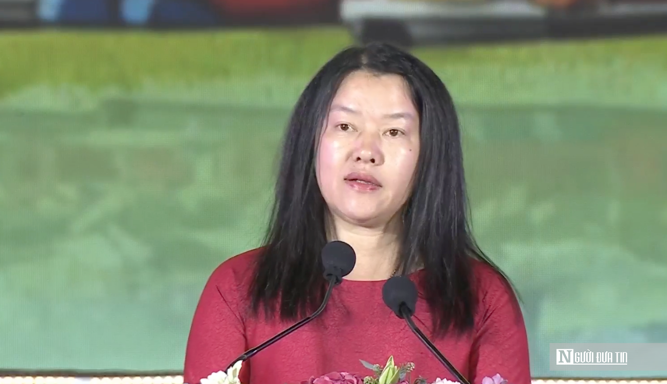 Lễ hội hoa Mai Anh Đ&agrave;o &ndash; c&uacute; h&iacute;ch cho du lịch Đ&agrave; Lạt m&ugrave;a cao điểm - Ảnh 3.