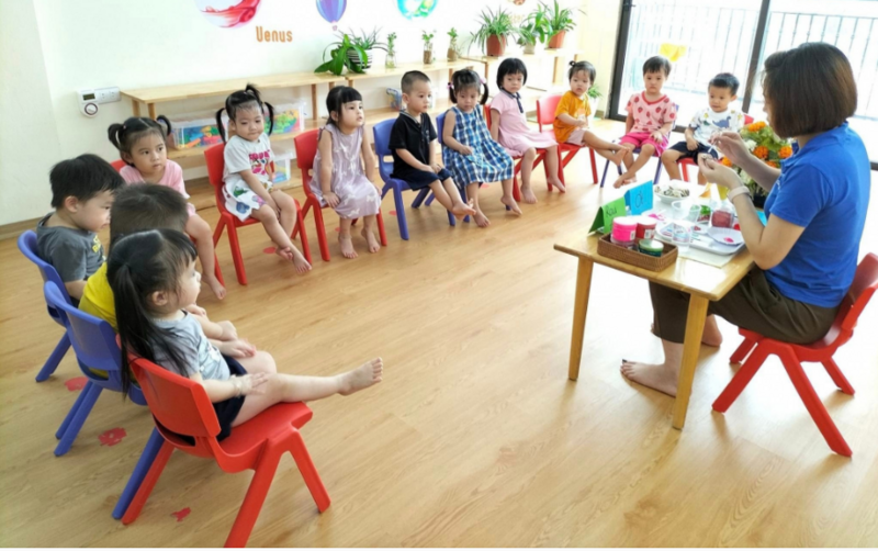 Đề xuất hiệu trưởng, hiệu phó mầm non phải trực tiếp đứng lớp - Ảnh 1.