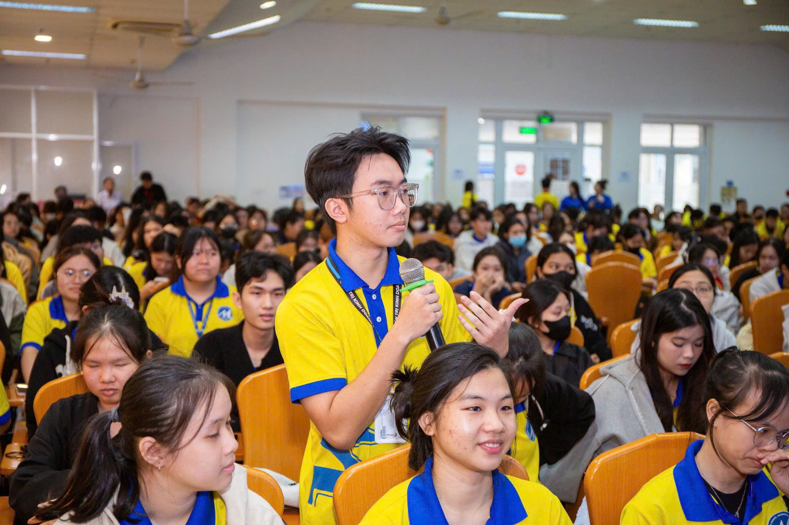 Menta Vstep trao 1000 suất học bổng cho sinh viên của 50 trường ĐH trên toàn quốc - Ảnh 3.