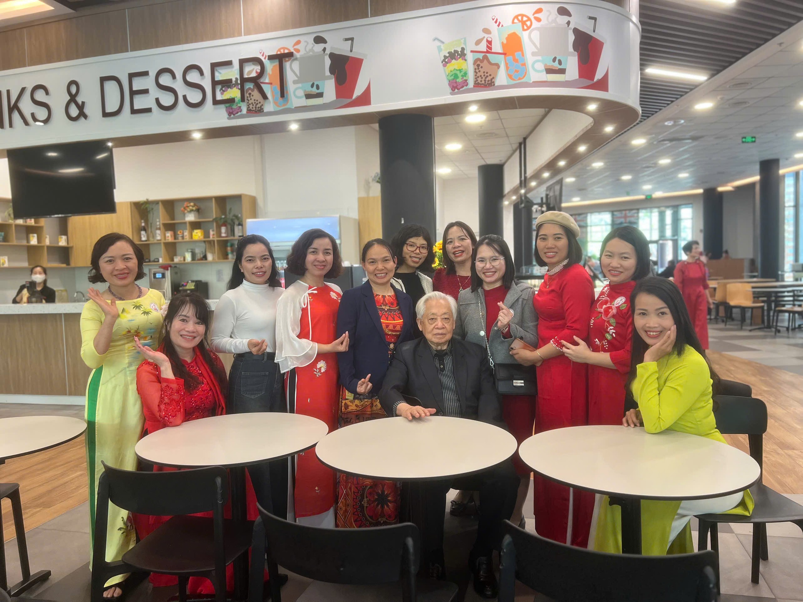 Đổi mới dạy học đáp ứng Chương trình GDPT 2018 và Nghị quyết 71 - Ảnh 2.