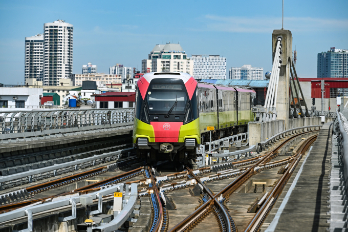 Bước chuyển mới trên tuyến Nhổn-Ga Hà Nội: Áp dụng vé định danh, sinh trắc học từ 1/2 - Ảnh 2.