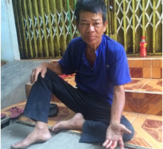 Trúng số thành tỷ phú, người đàn ông "lạc lối" trong bi kịch của cuộc đời- Ảnh 2.